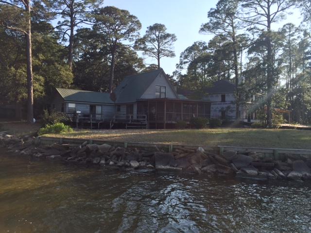 HEWITT BAYOU - Residential
