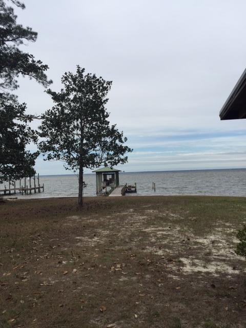 HEWITT BAYOU - Residential