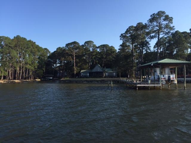 HEWITT BAYOU - Residential