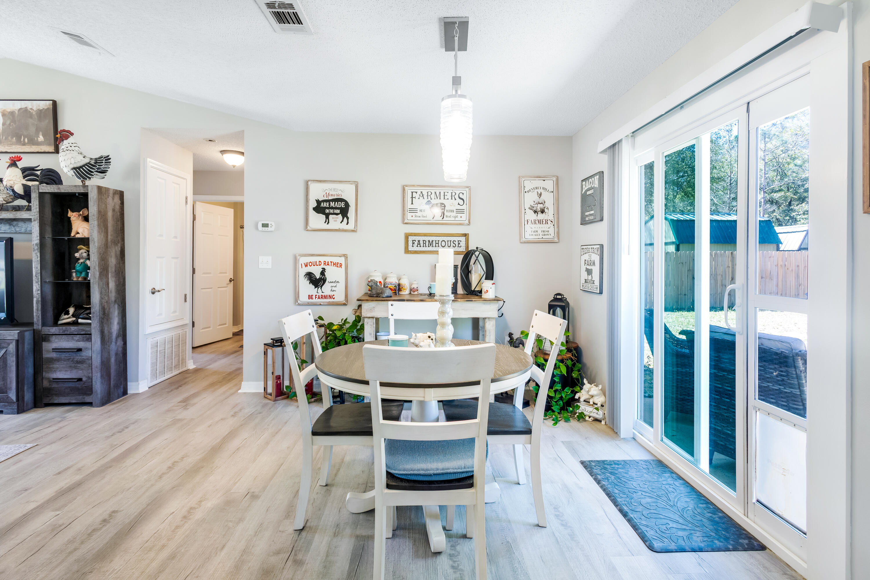 OAKWOOD HILLS UNIT 3 - Residential