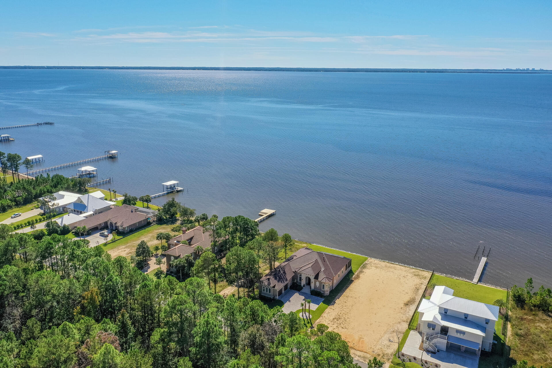 BAY HARBOUR - Residential