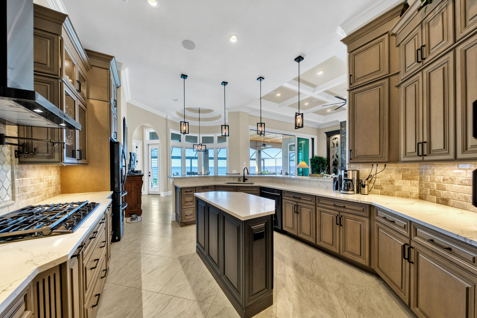 BAY HARBOUR - Residential