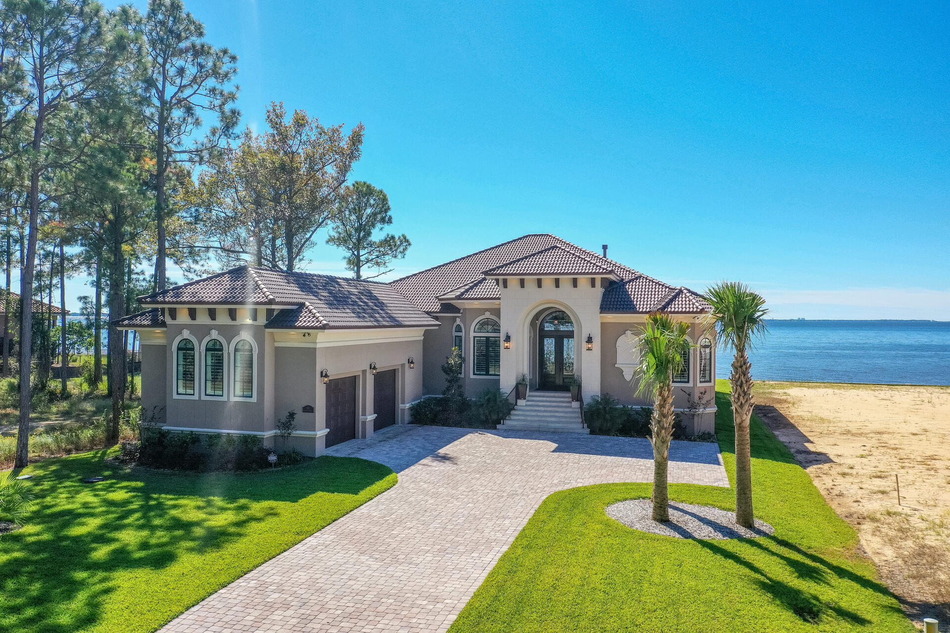 BAY HARBOUR - Residential