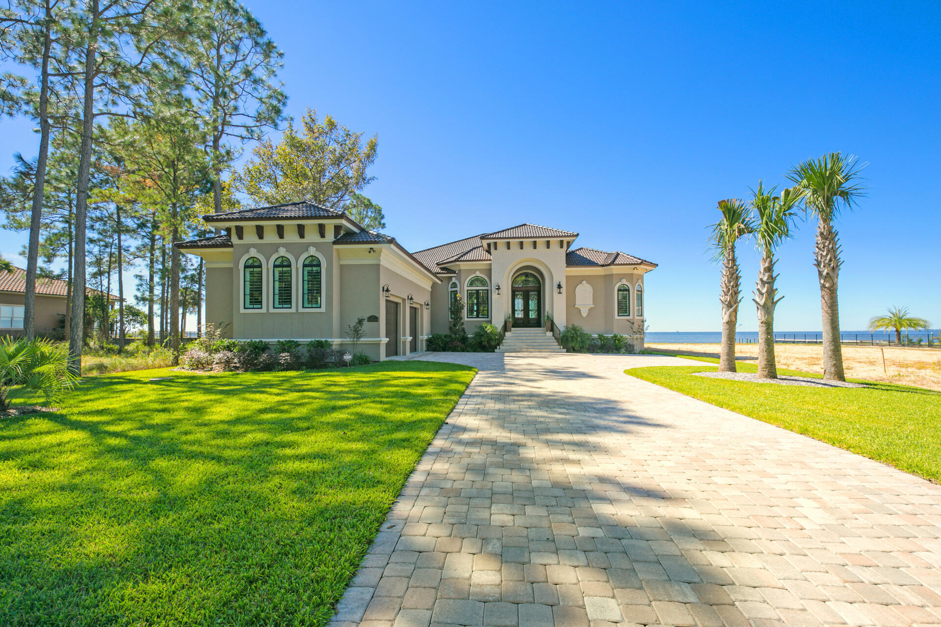 BAY HARBOUR - Residential