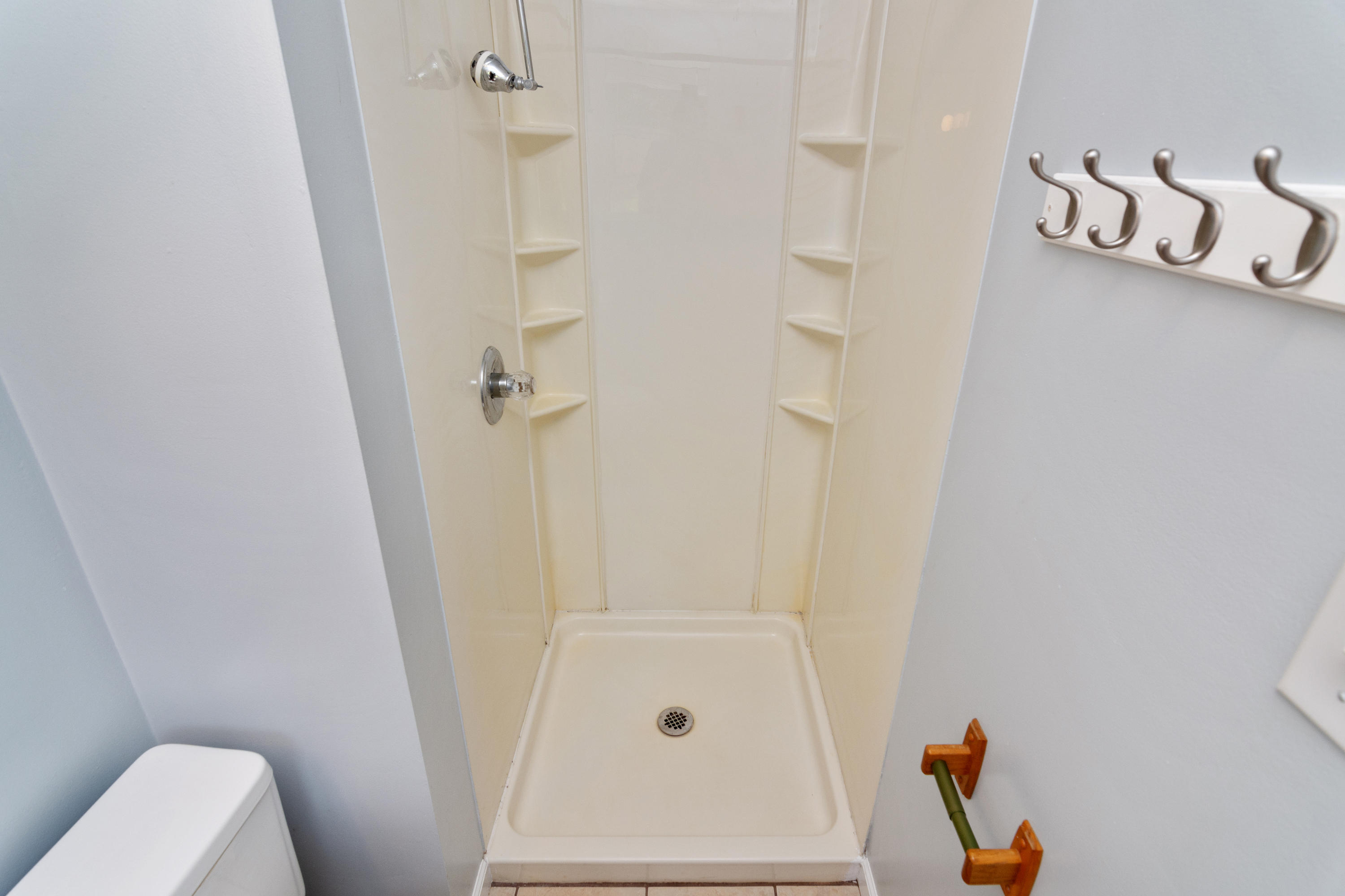 NO RECORDED SUBDIVISION - Residential