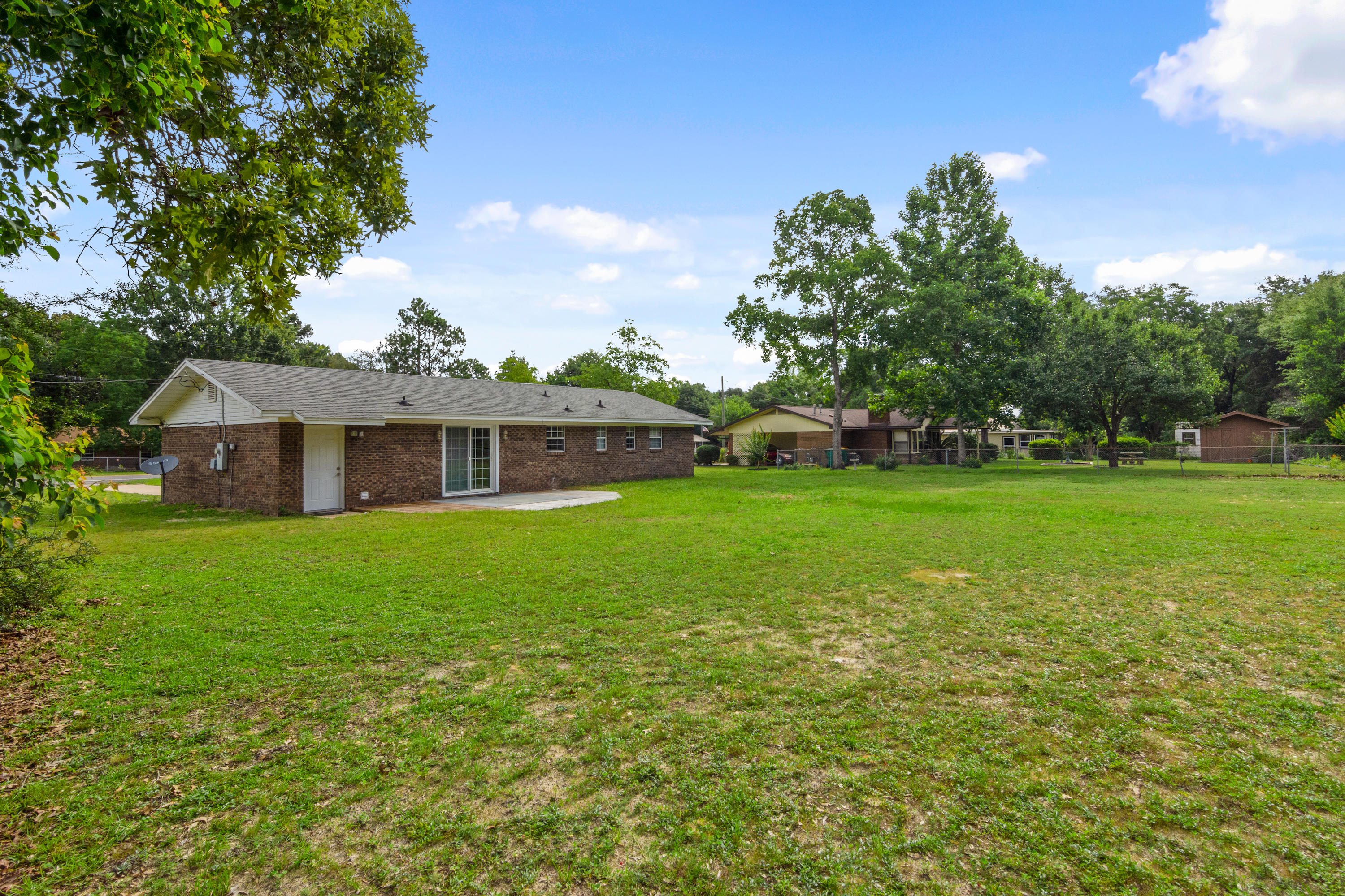 NO RECORDED SUBDIVISION - Residential