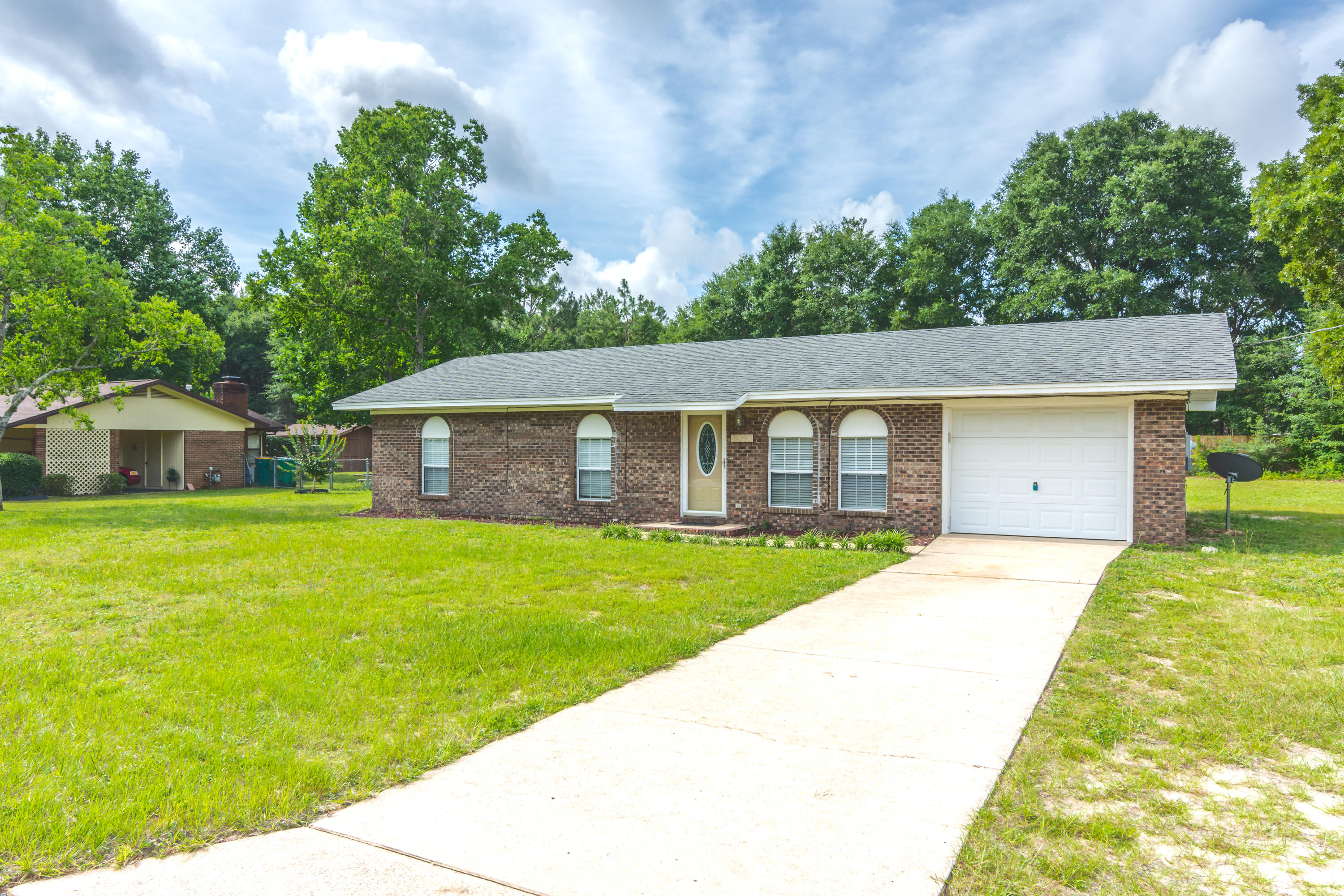 NO RECORDED SUBDIVISION - Residential