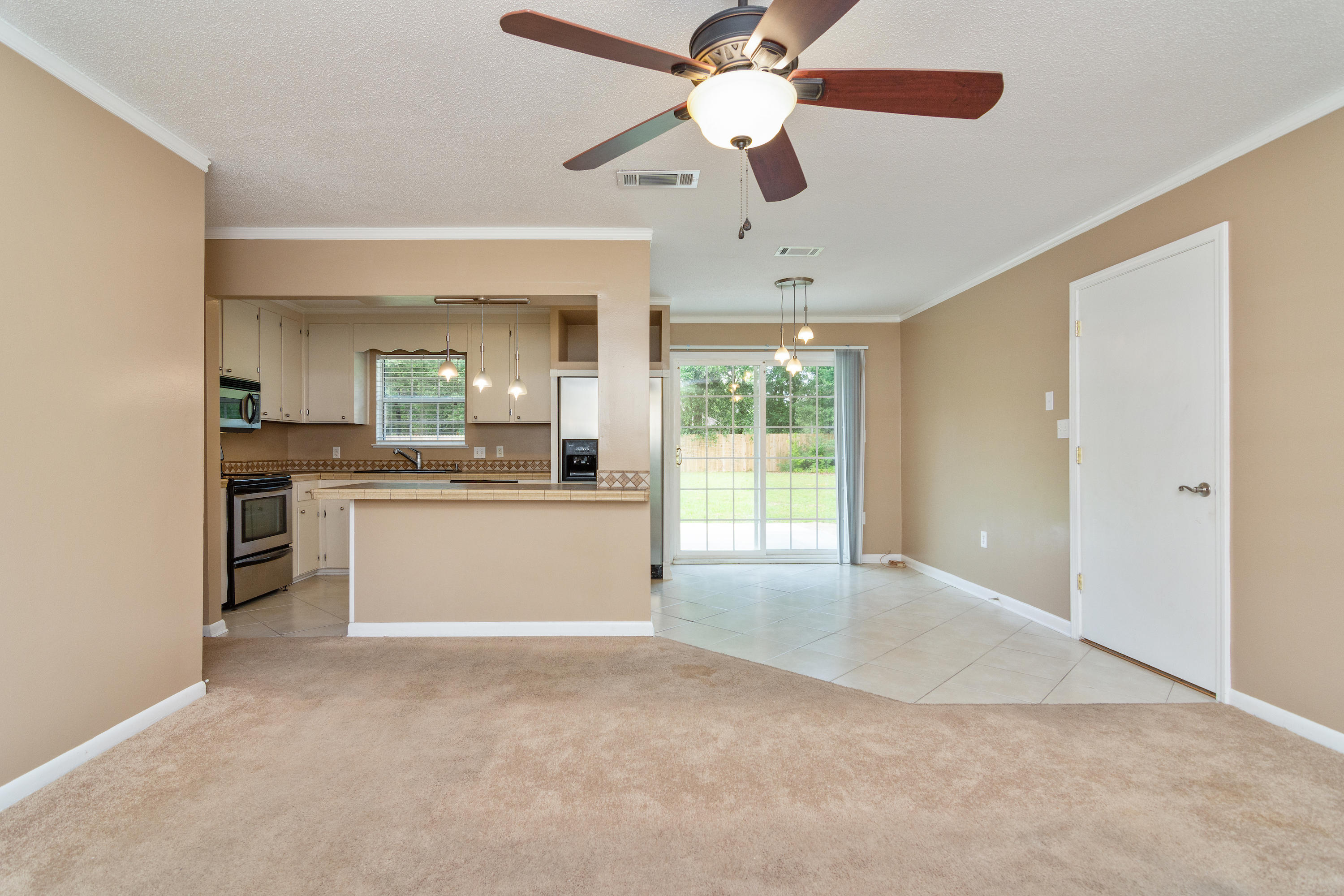 NO RECORDED SUBDIVISION - Residential