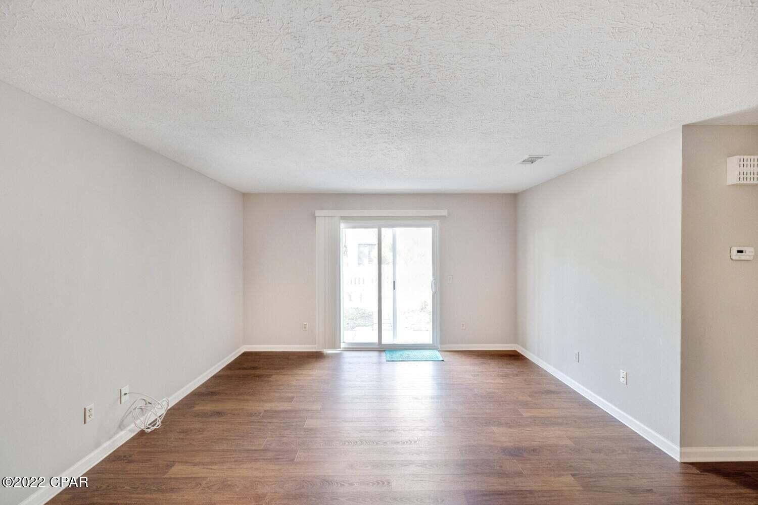 SHADETREE PH 2 CONDO - Residential