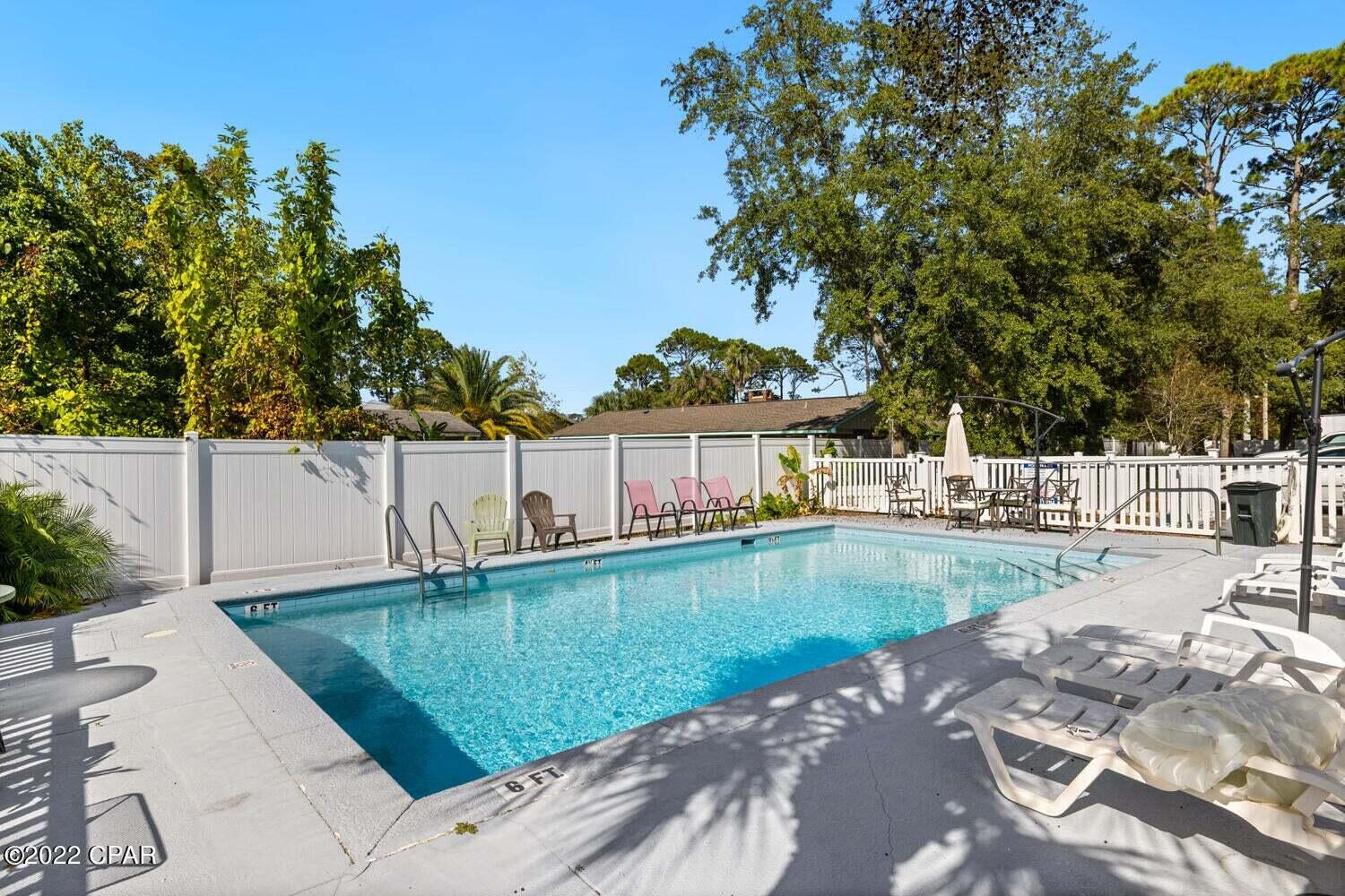 SHADETREE PH 2 CONDO - Residential