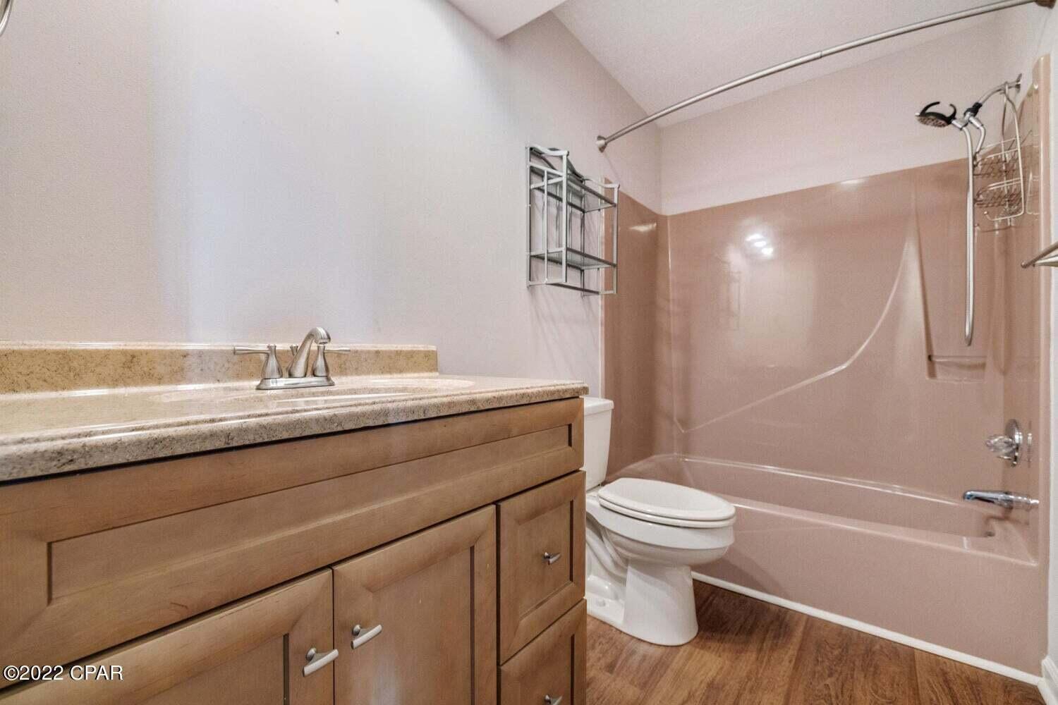 SHADETREE PH 2 CONDO - Residential