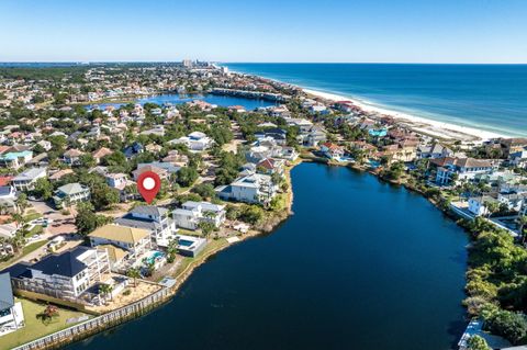 A home in Destin