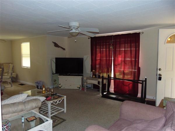 PALM LAKE ADDN UNREC - Residential