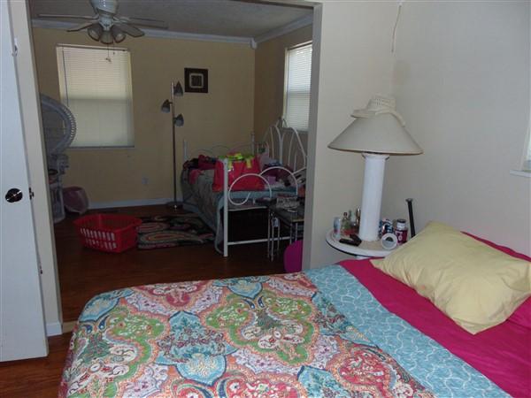 PALM LAKE ADDN UNREC - Residential