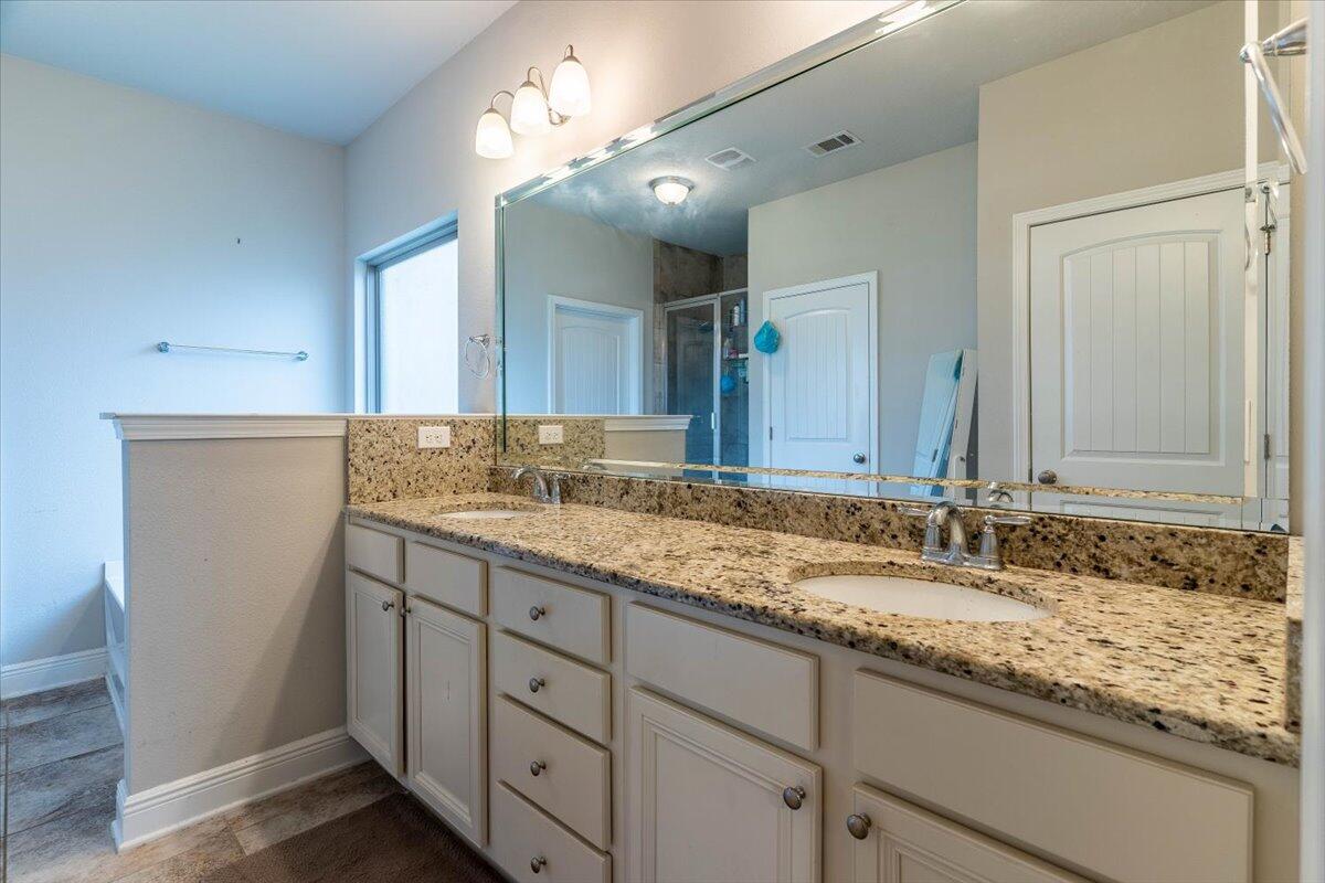 REDSTONE COMMONS PH I LOT 60 - Residential