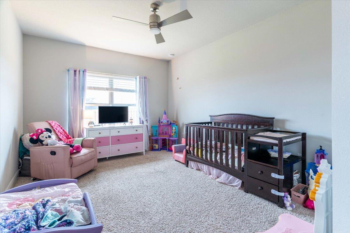 REDSTONE COMMONS PH I LOT 60 - Residential