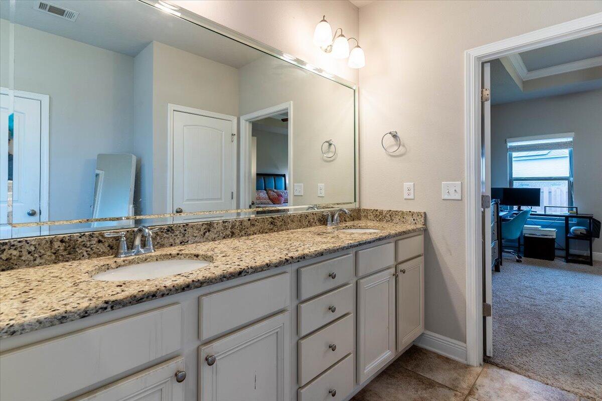 REDSTONE COMMONS PH I LOT 60 - Residential