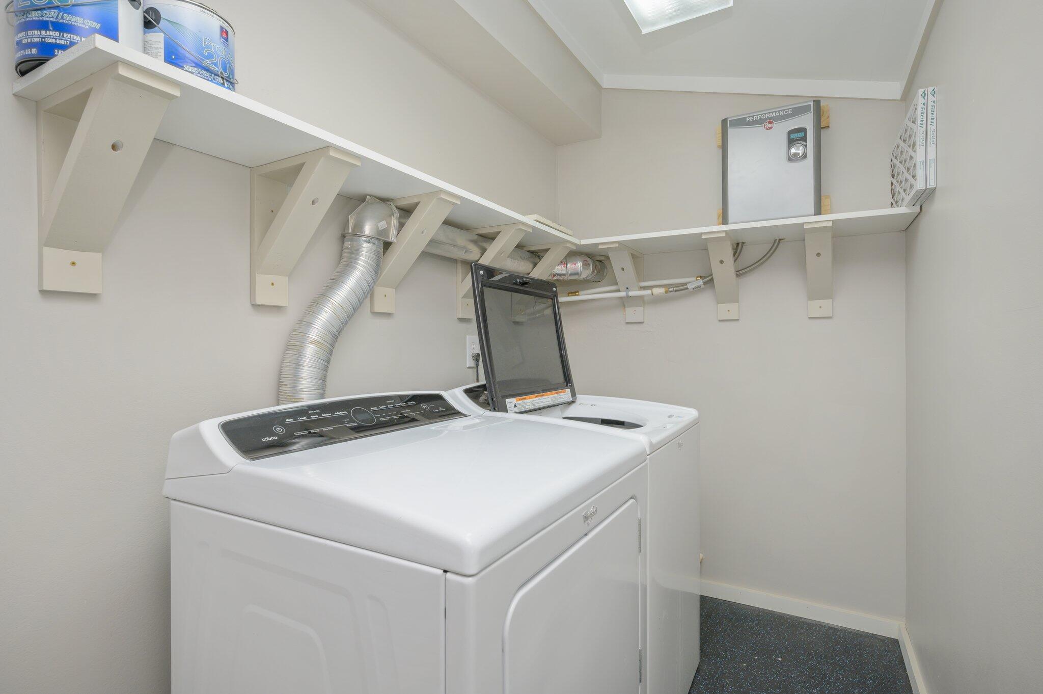 SOUTHERNAIRE S/D - Residential