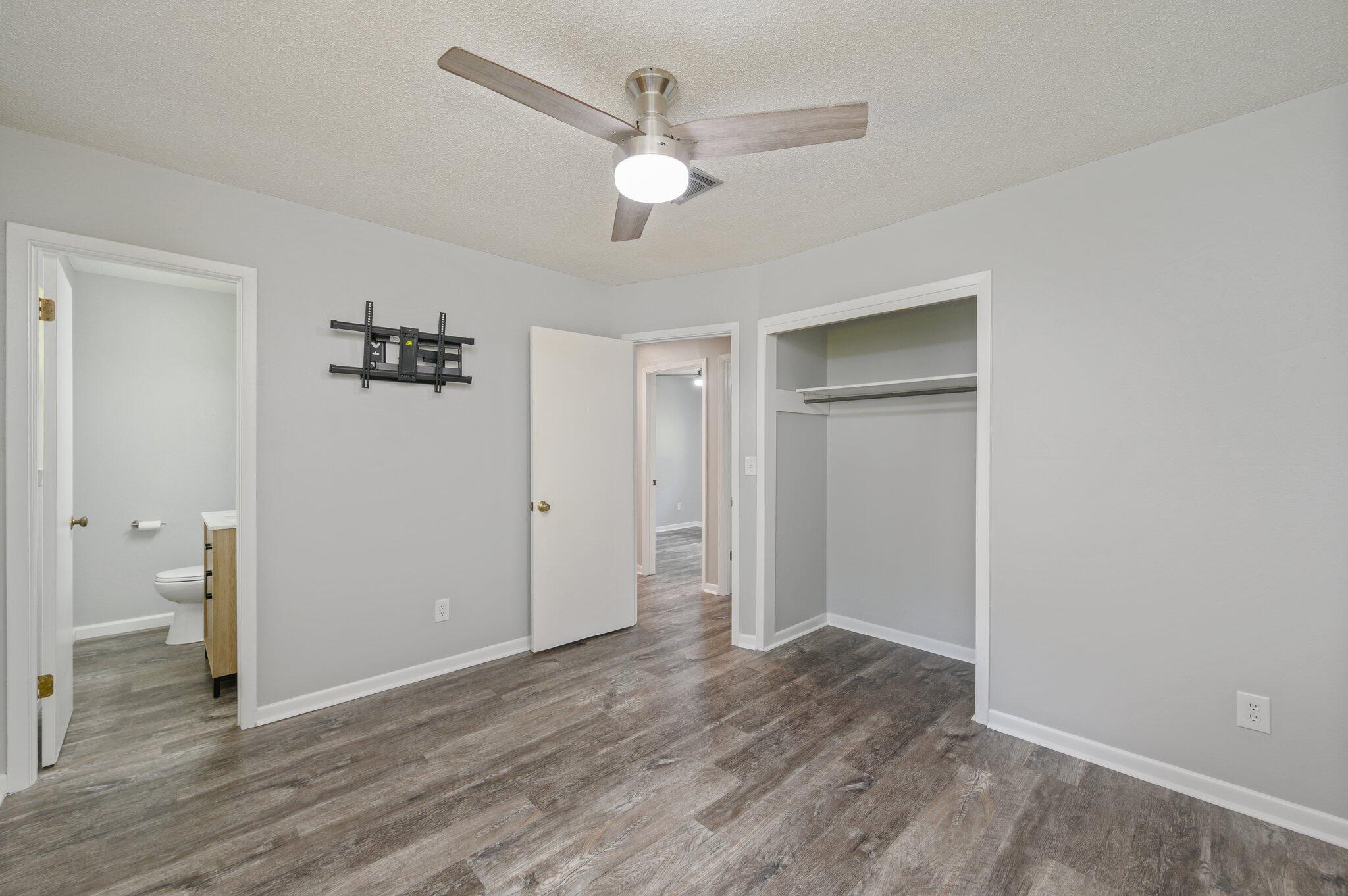 SOUTHERNAIRE S/D - Residential