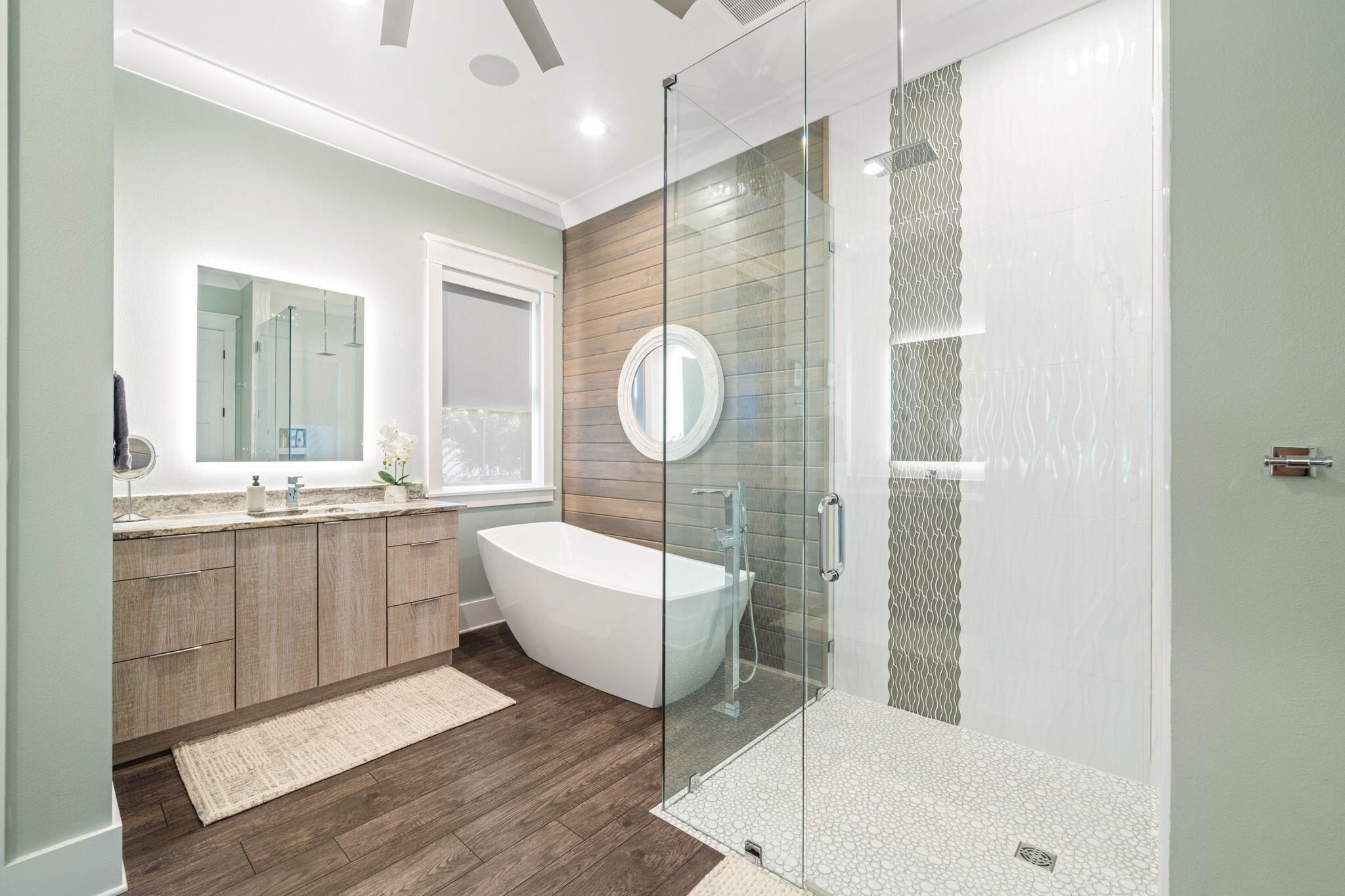 BAY OAKS S/D - Residential
