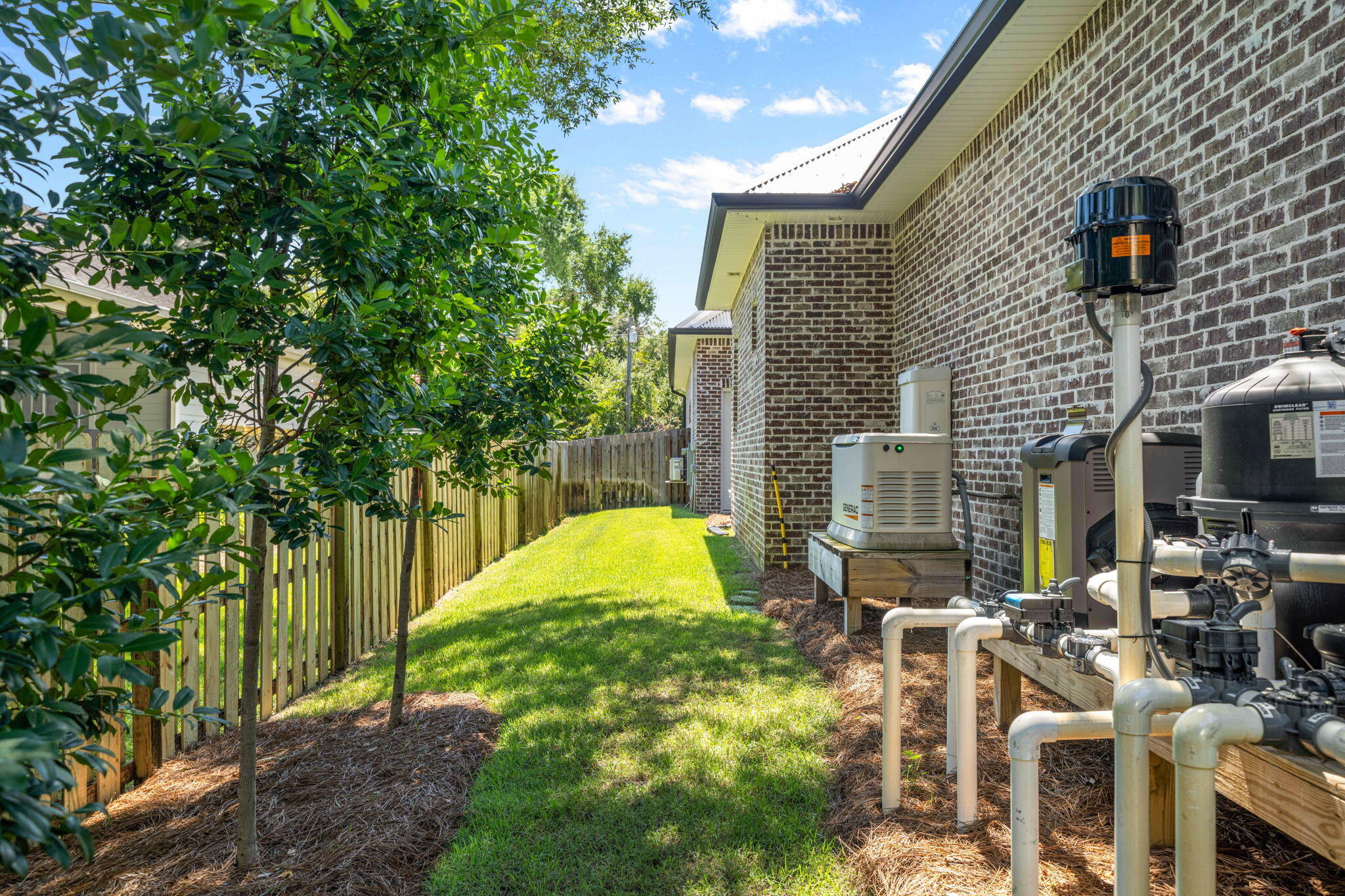 BAY OAKS S/D - Residential