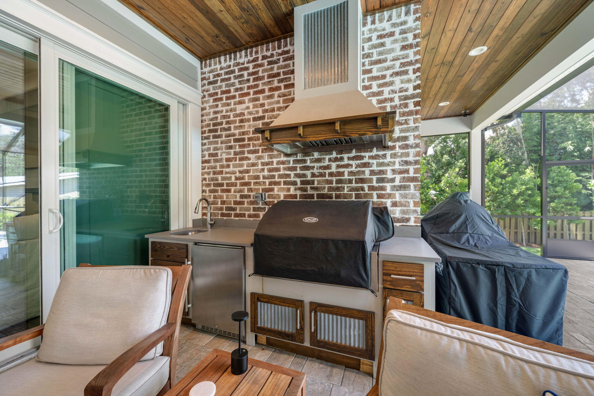 BAY OAKS S/D - Residential