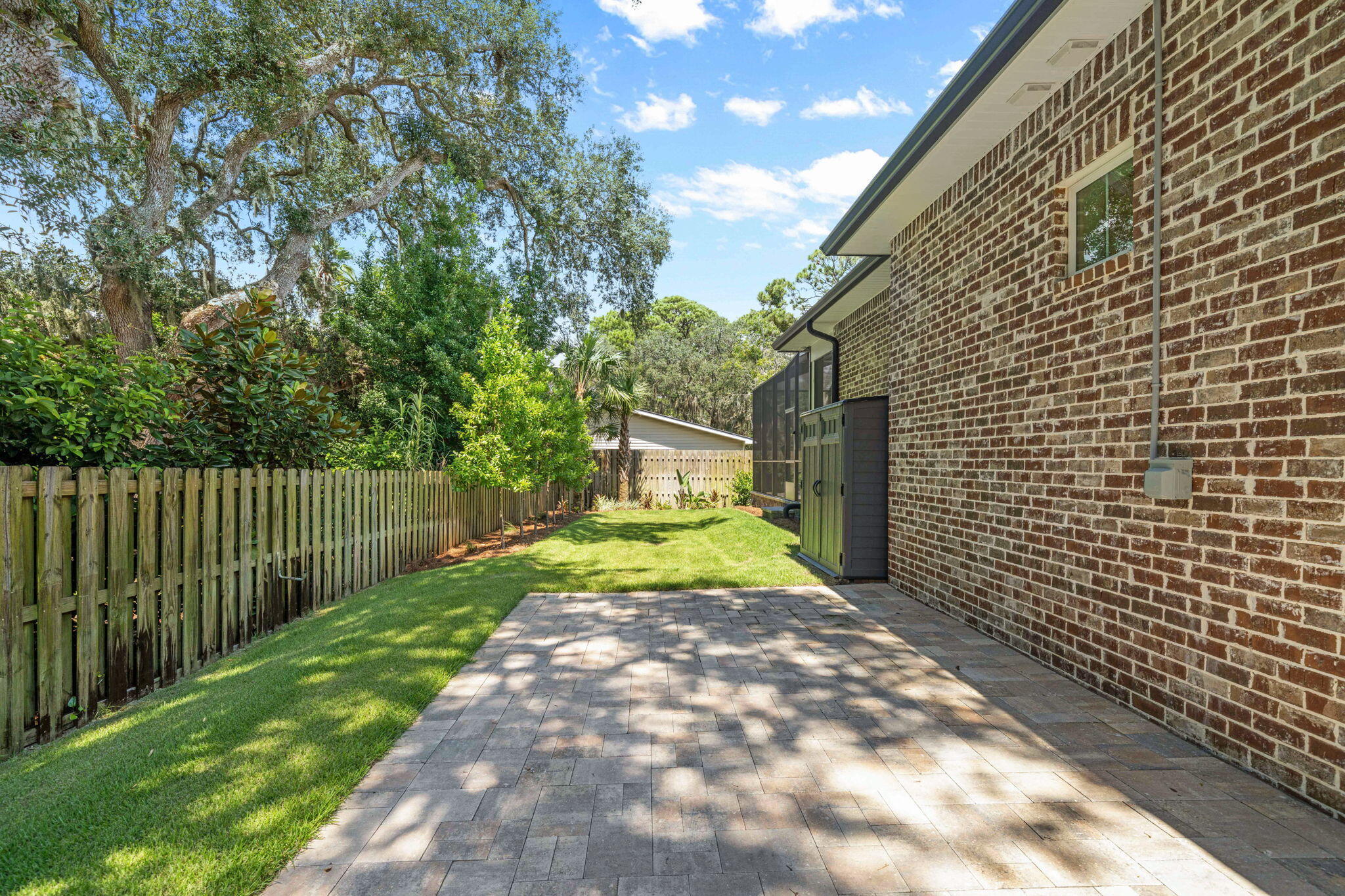 BAY OAKS S/D - Residential