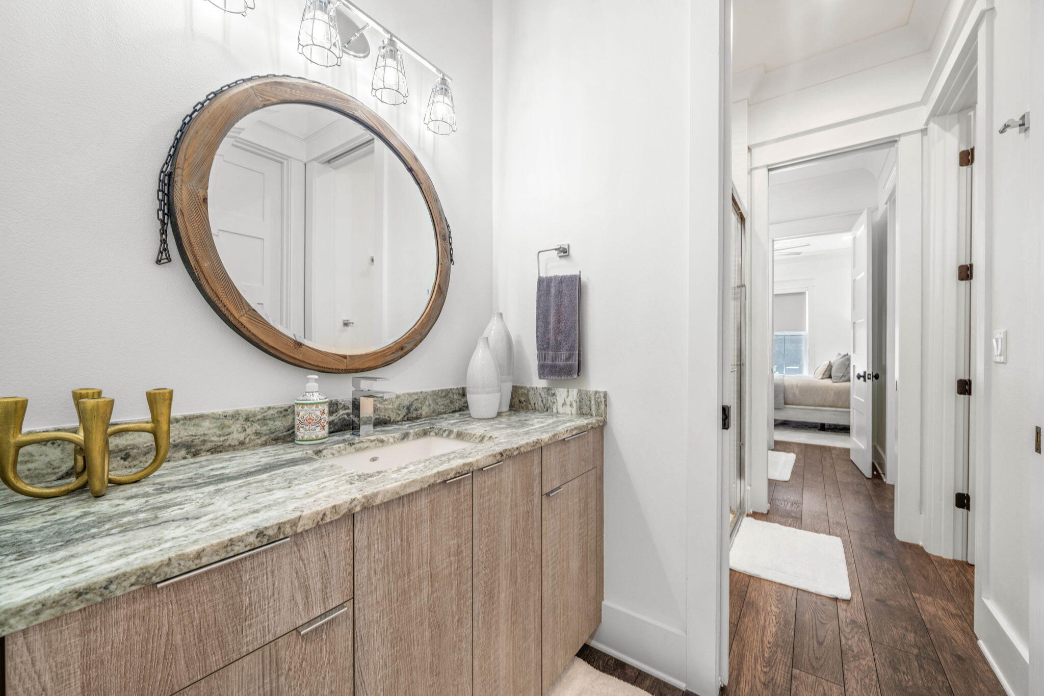 BAY OAKS S/D - Residential