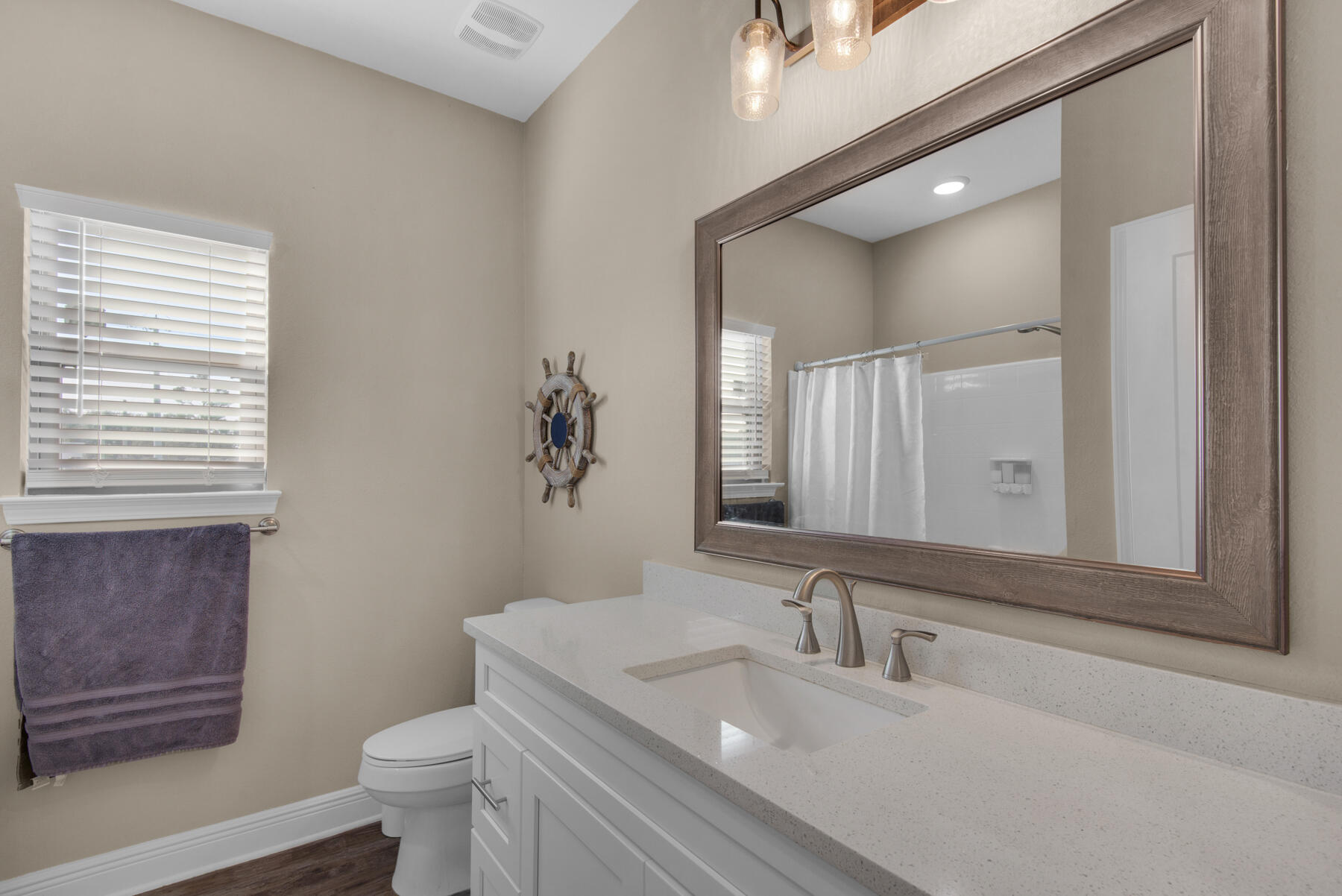 CASA LOMA S/D - Residential Lease