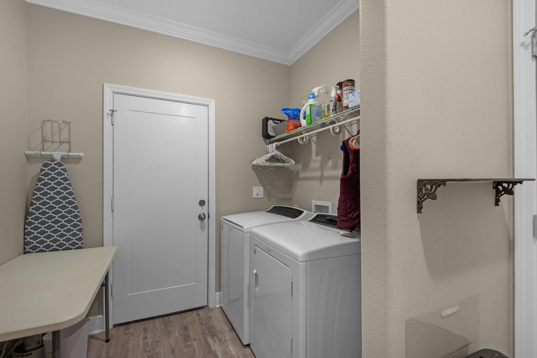 CASA LOMA S/D - Residential Lease