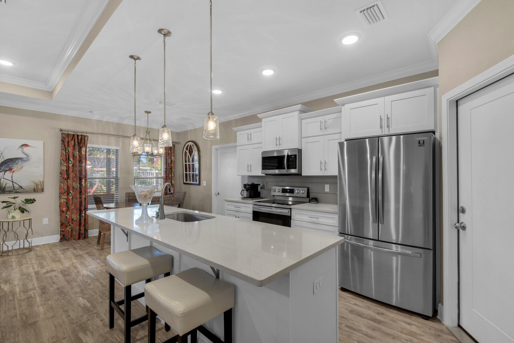 CASA LOMA S/D - Residential Lease