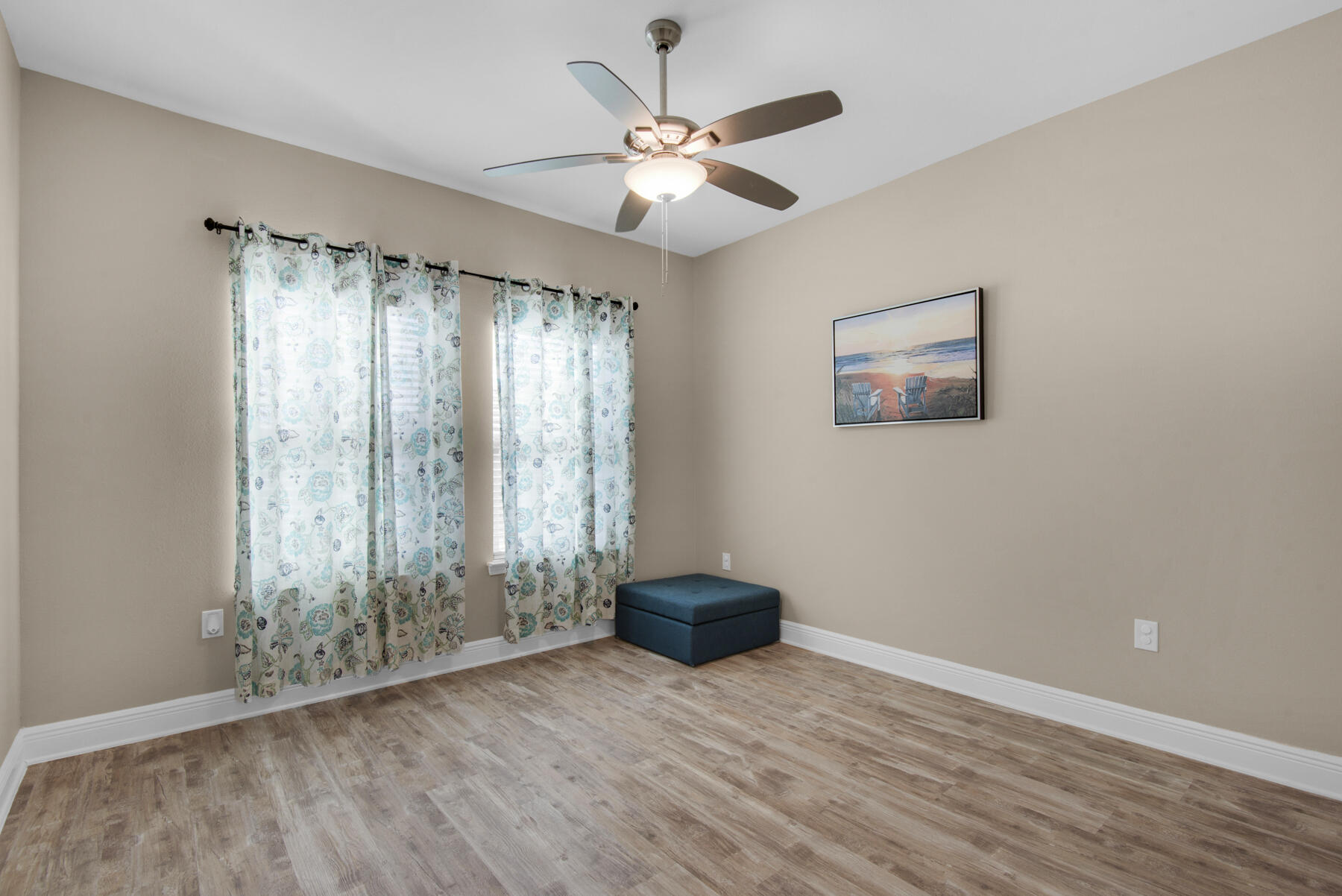 CASA LOMA S/D - Residential Lease