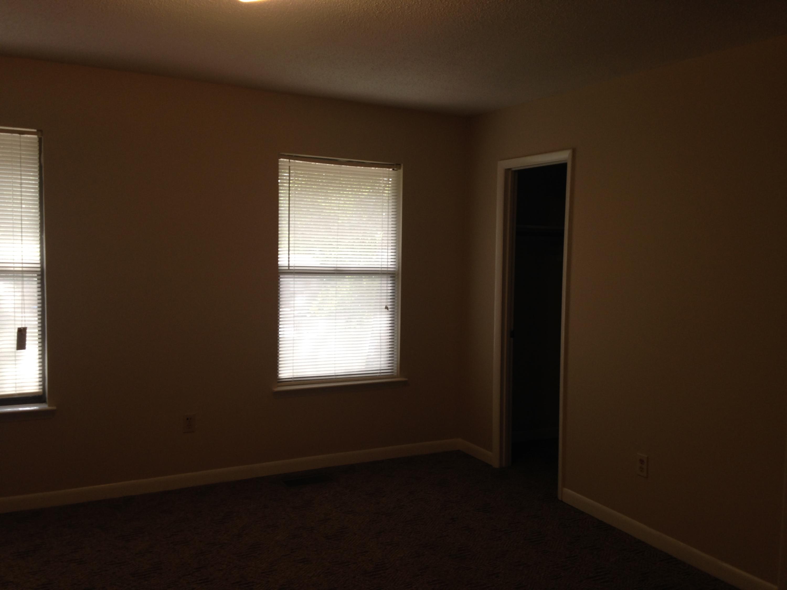 PARKVIEW 610 T/H - Residential Lease