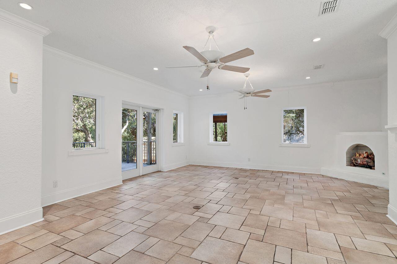 BEACH HIGHLAND 1ST ADD - Residential