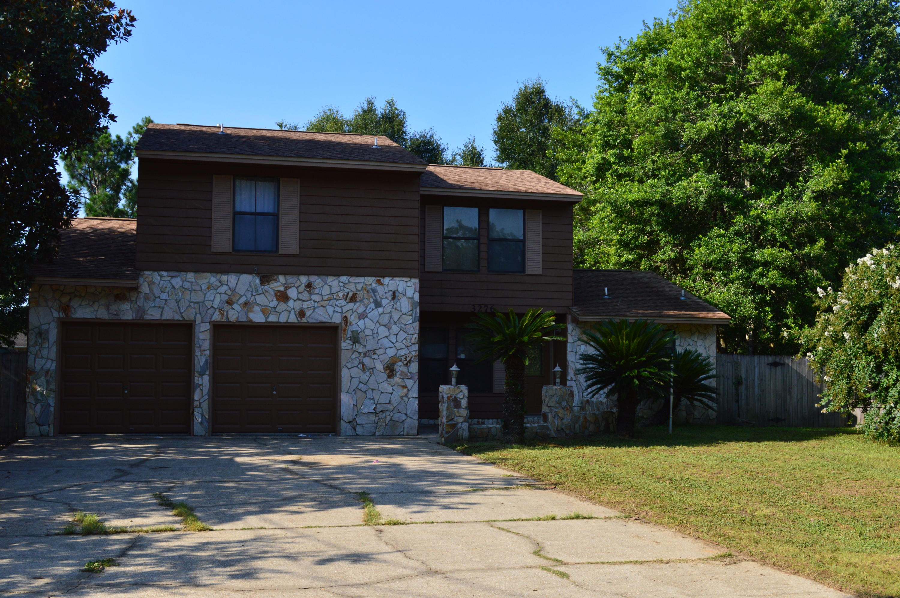 HILLTOP ACRES - Residential