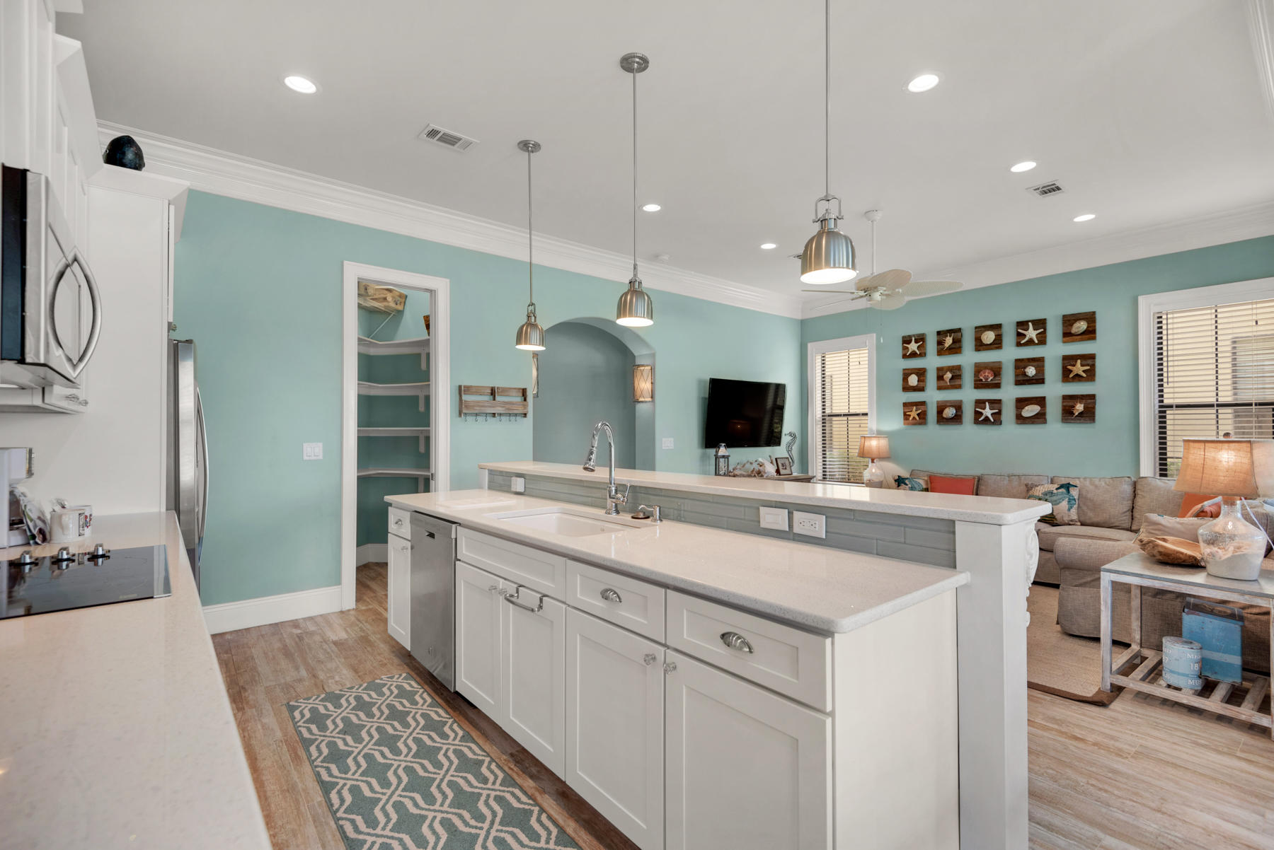 VILLA LAGO - Residential