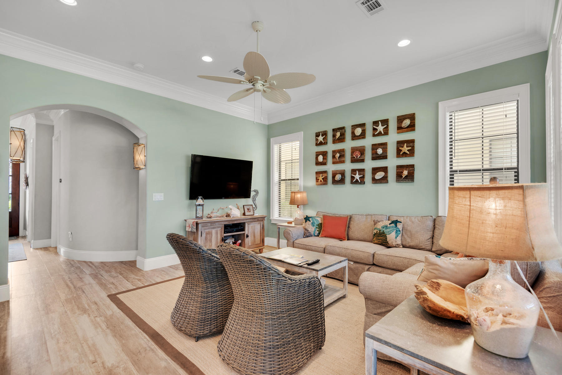 VILLA LAGO - Residential