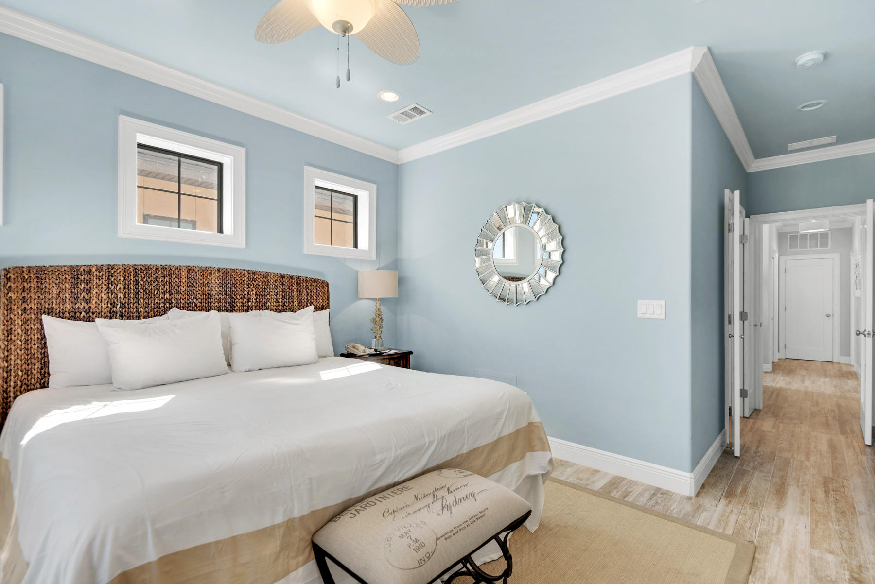 VILLA LAGO - Residential