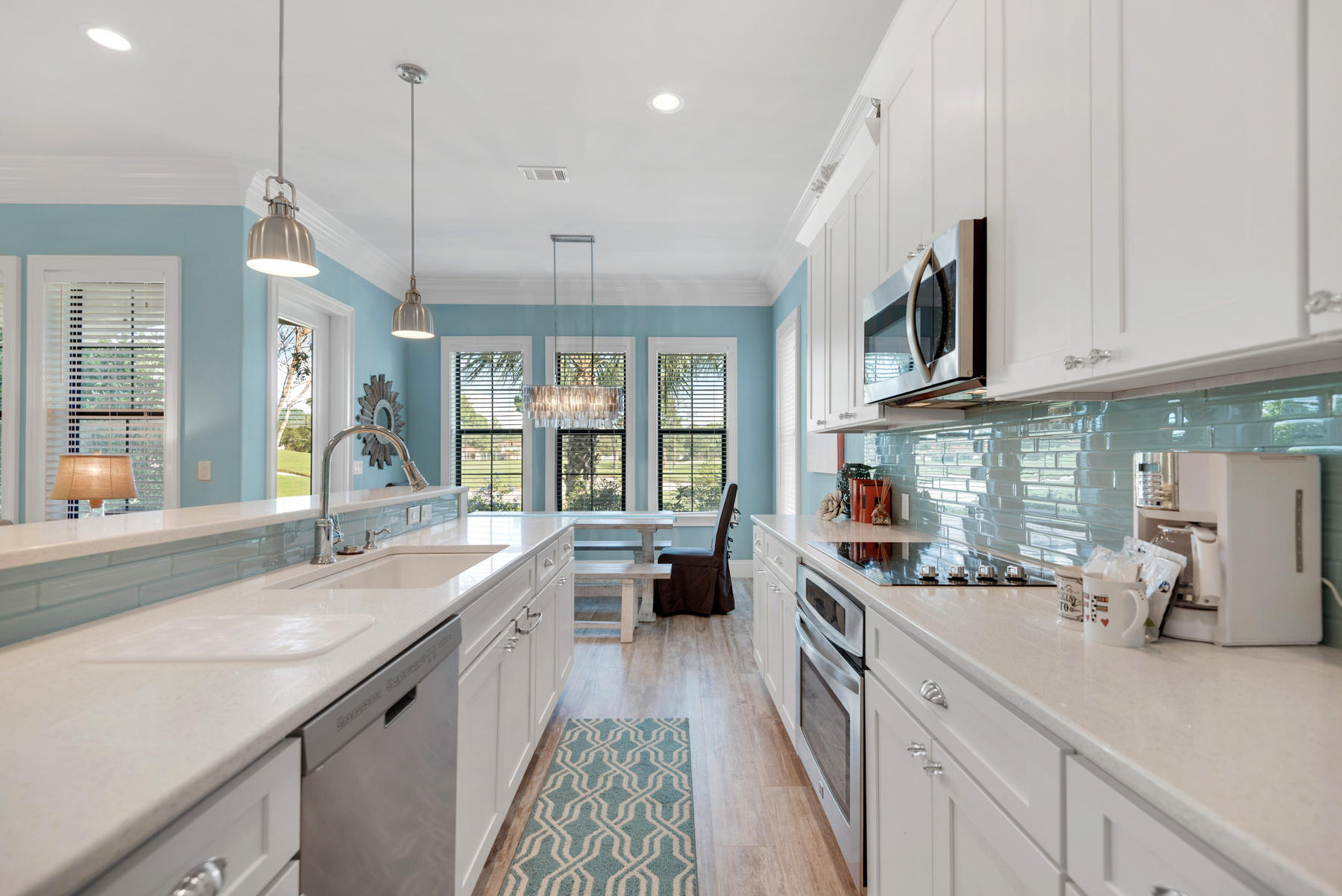 VILLA LAGO - Residential