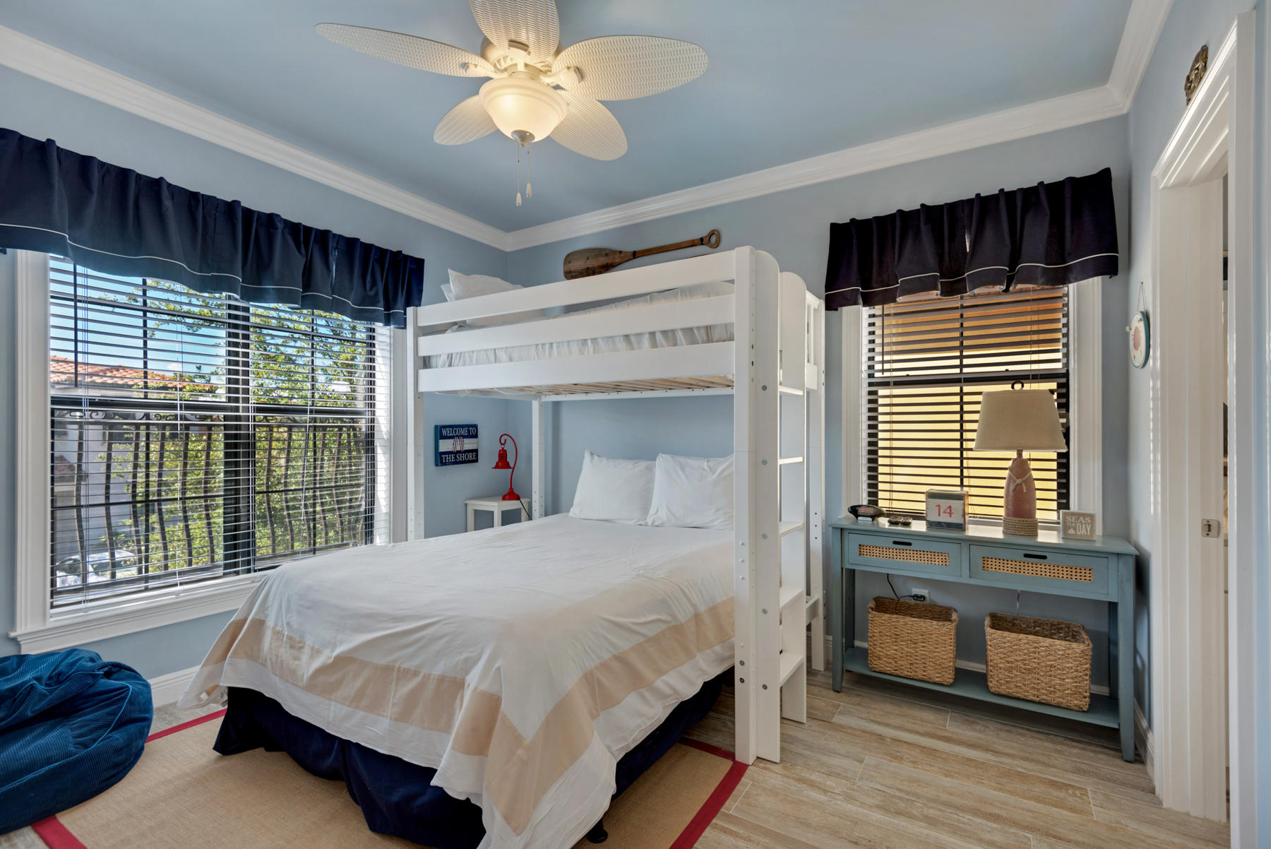 VILLA LAGO - Residential