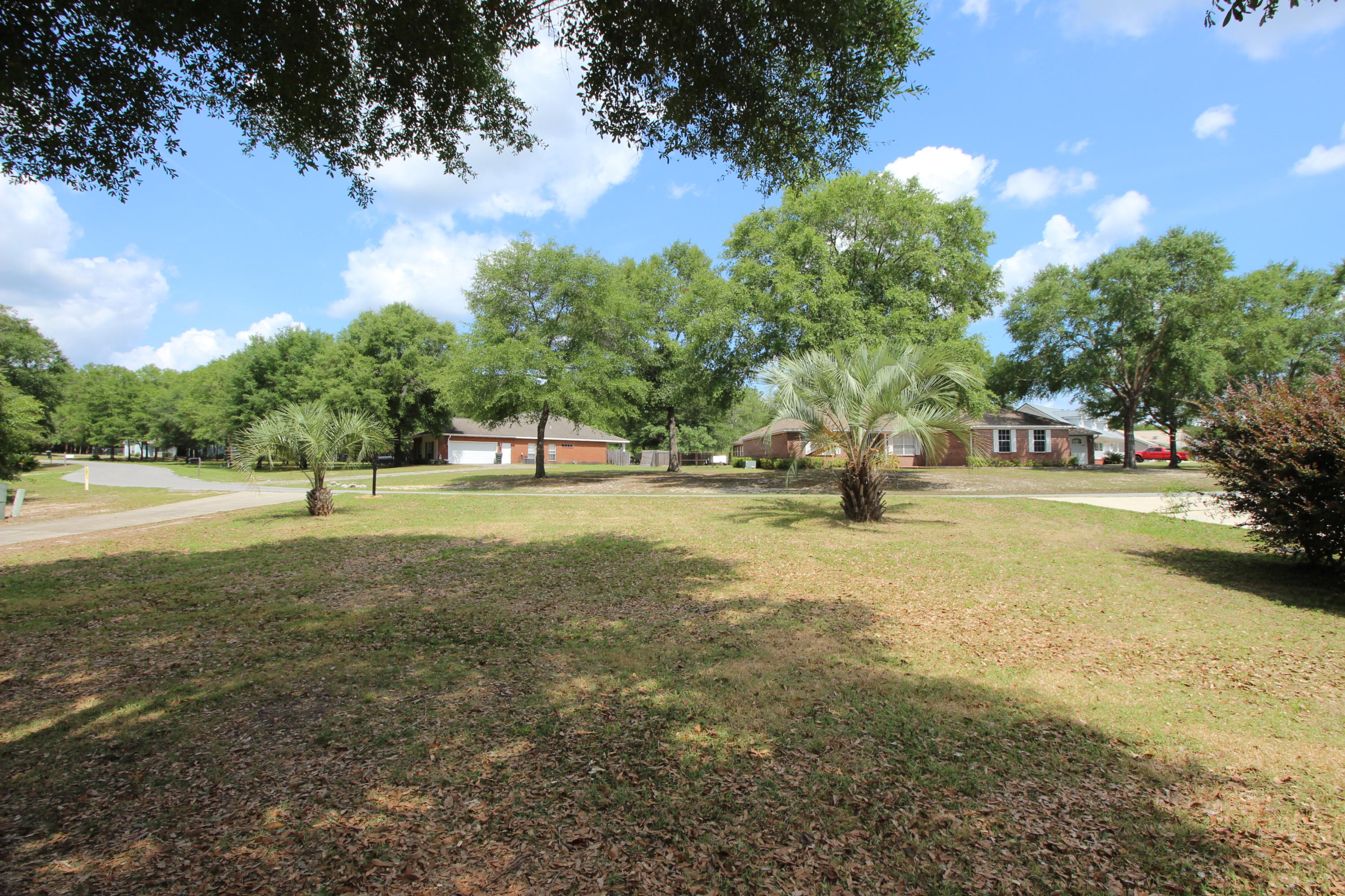 HIDDEN LAKES ESTATES - Residential