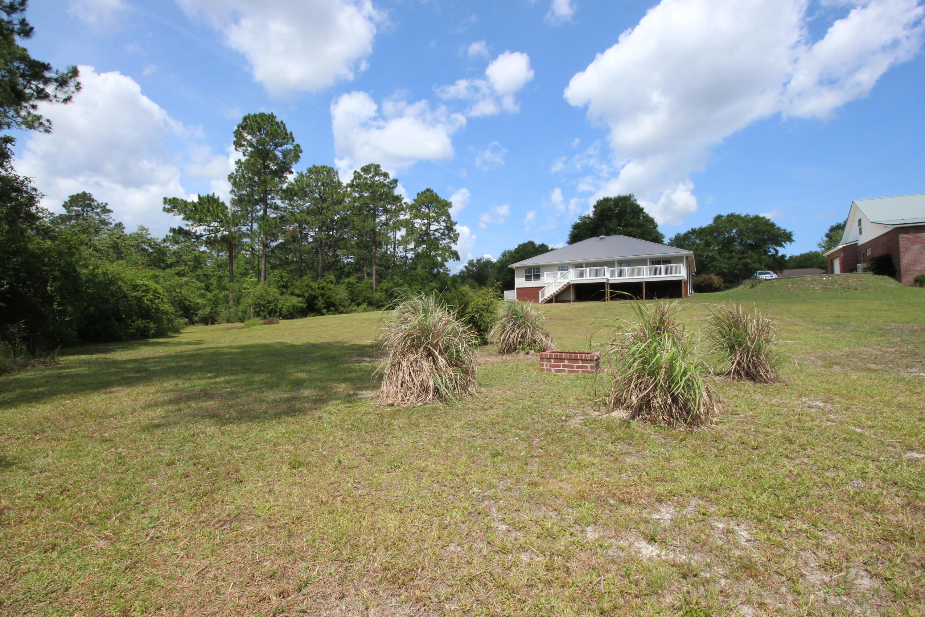 HIDDEN LAKES ESTATES - Residential