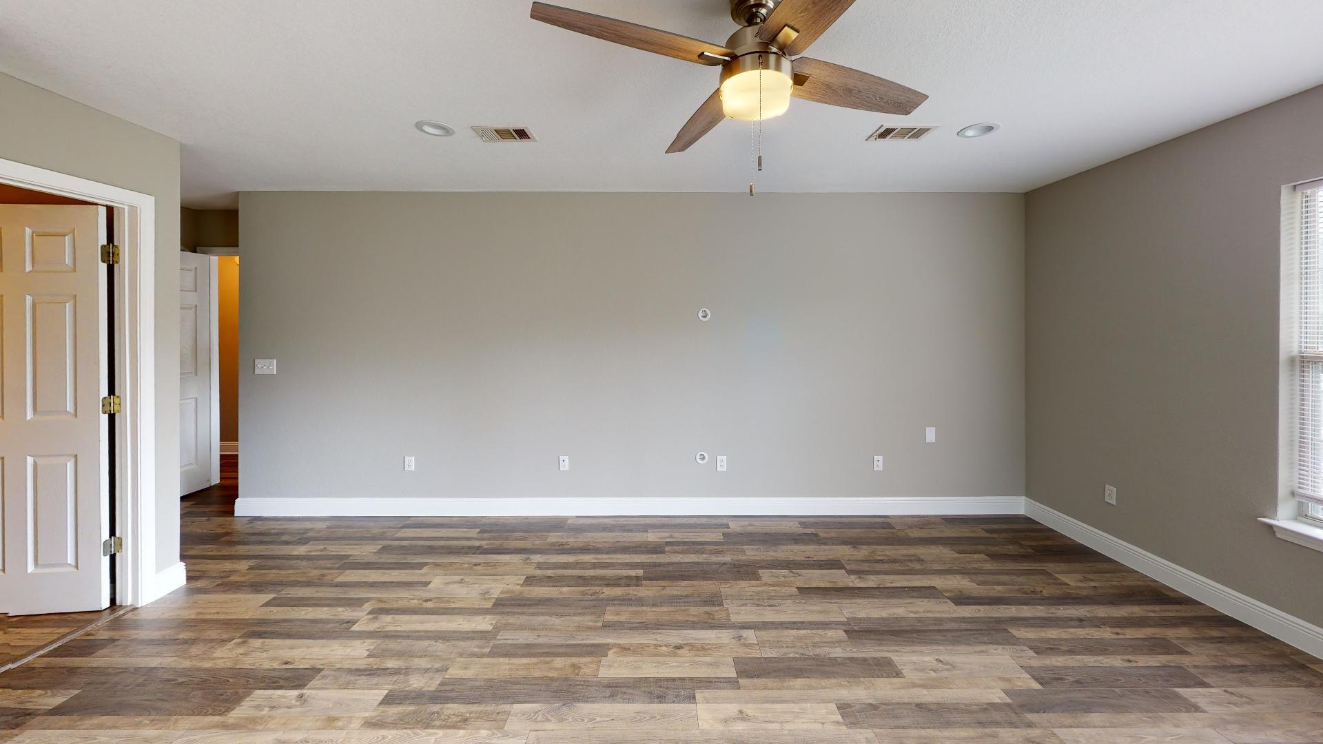 HIDDEN LAKES ESTATES - Residential