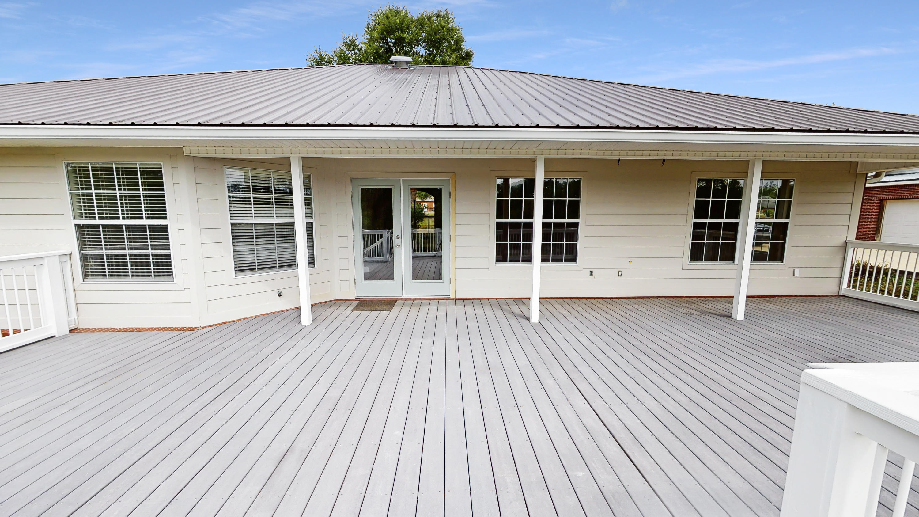 HIDDEN LAKES ESTATES - Residential