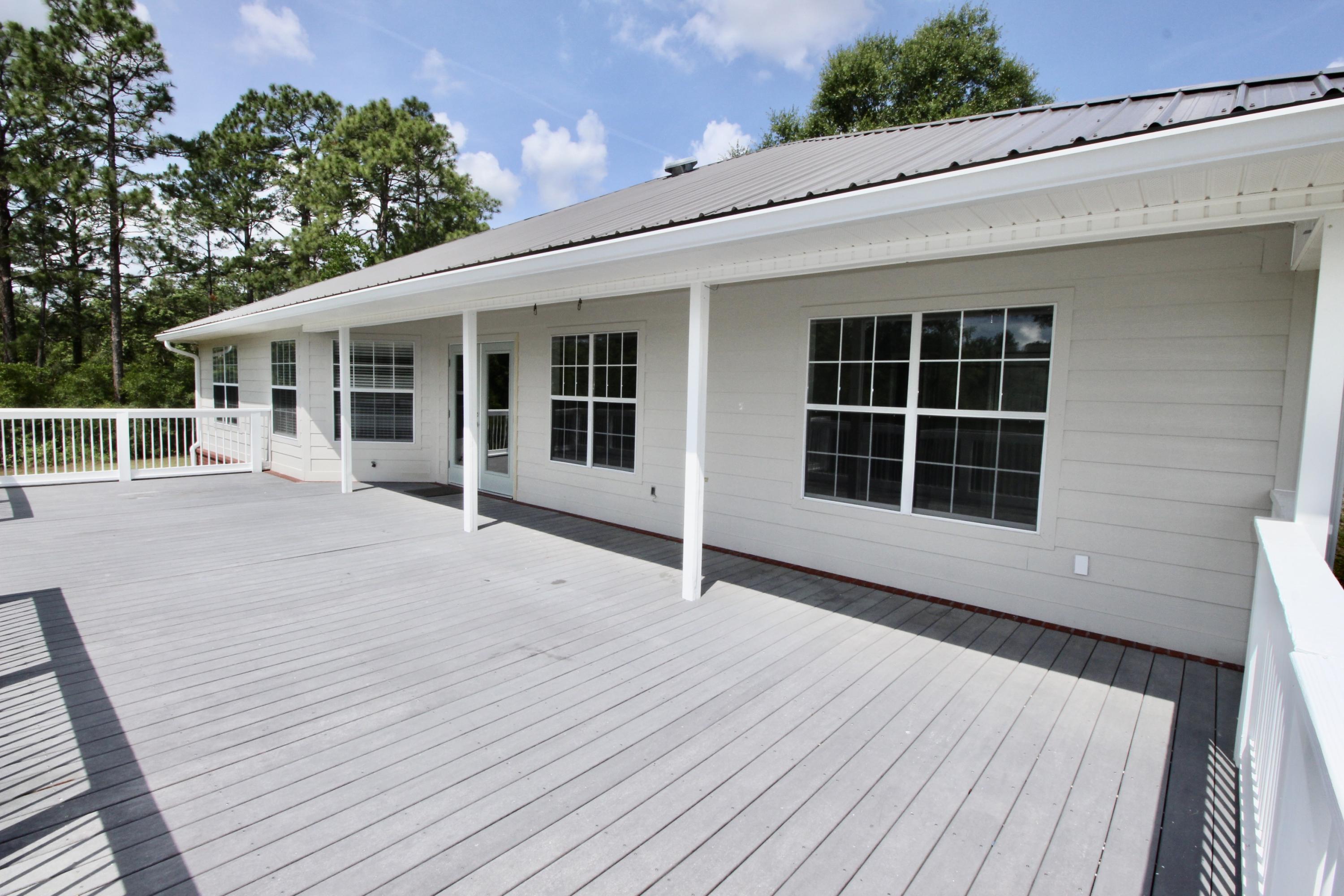 HIDDEN LAKES ESTATES - Residential