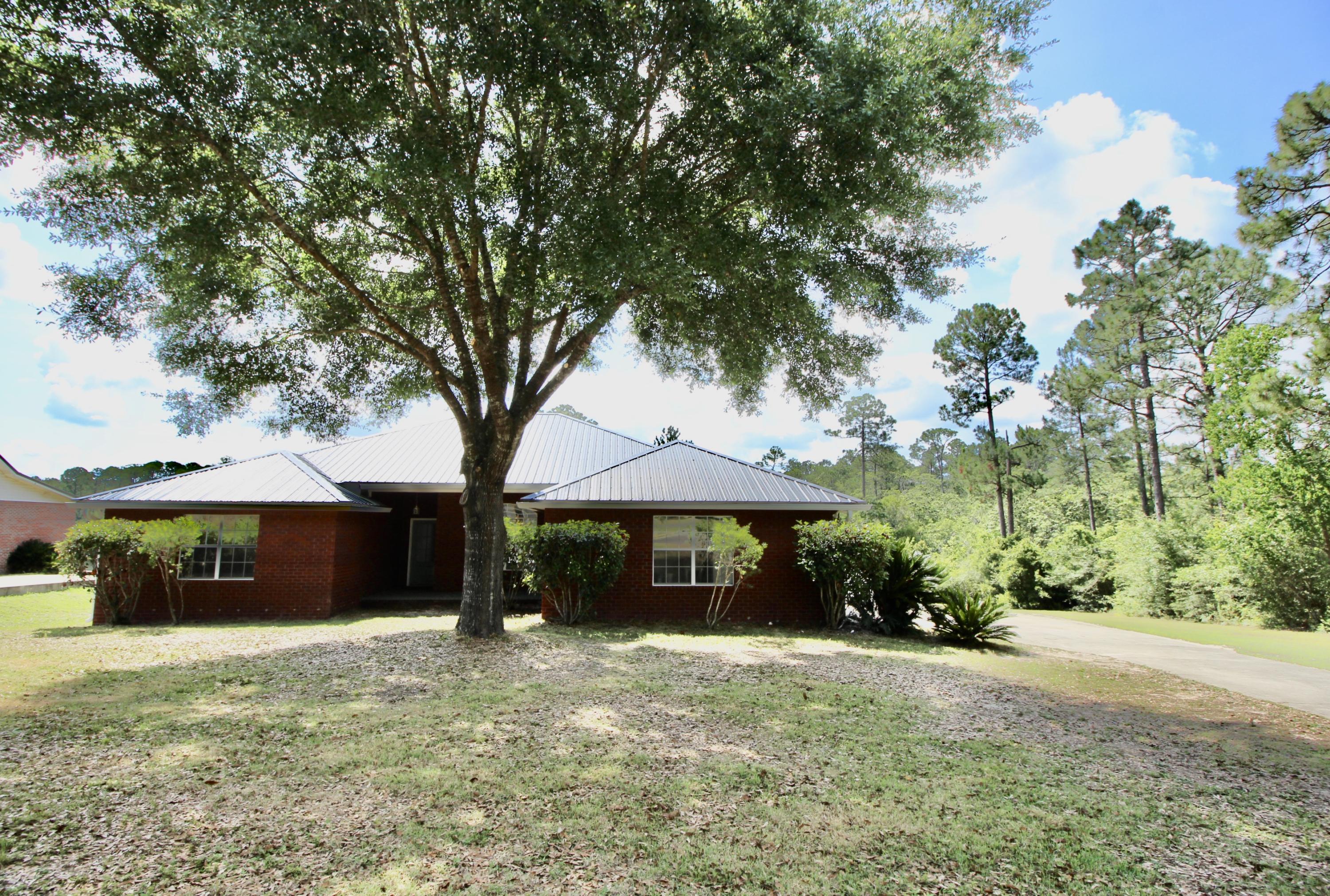 HIDDEN LAKES ESTATES - Residential