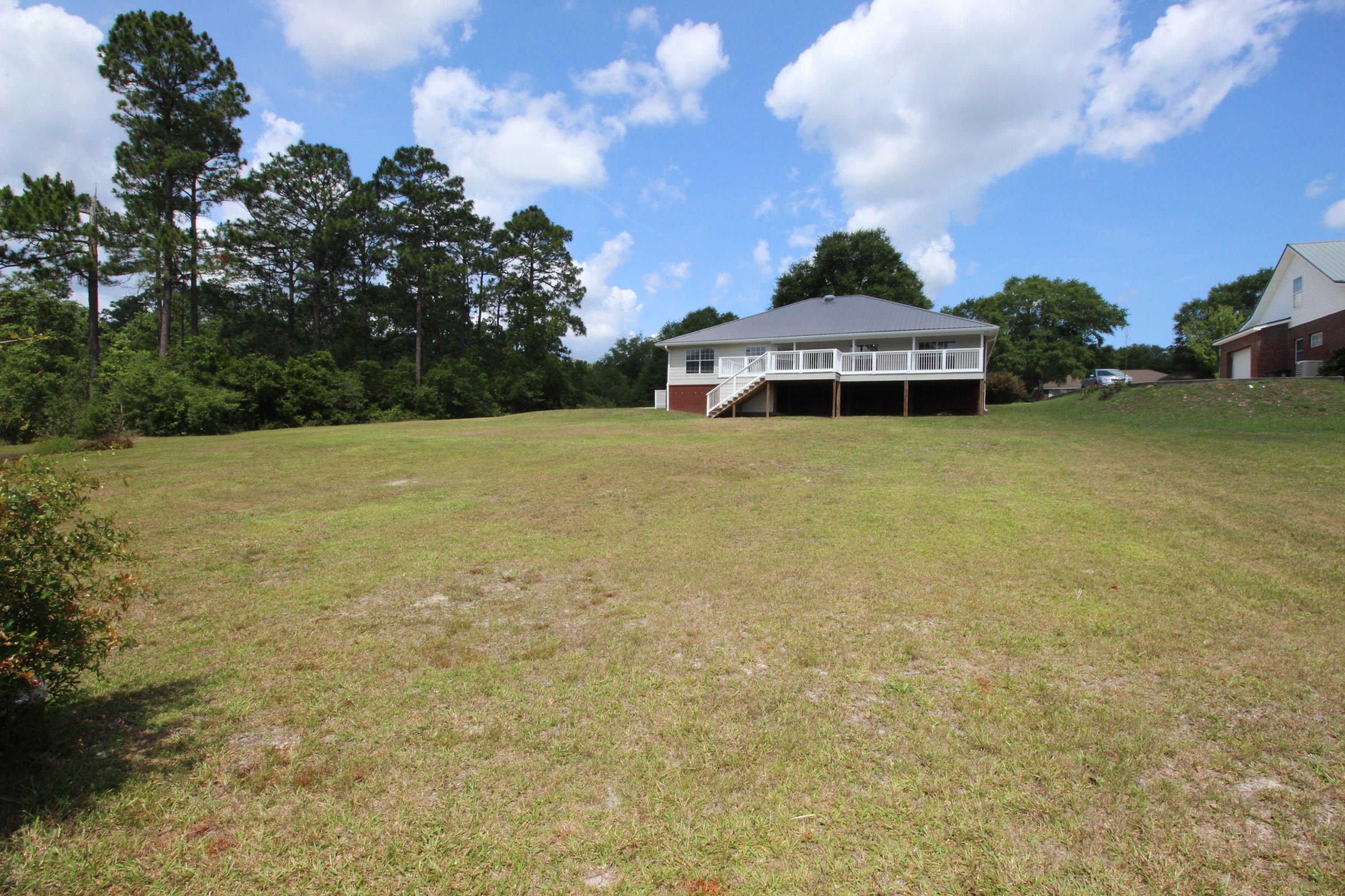 HIDDEN LAKES ESTATES - Residential