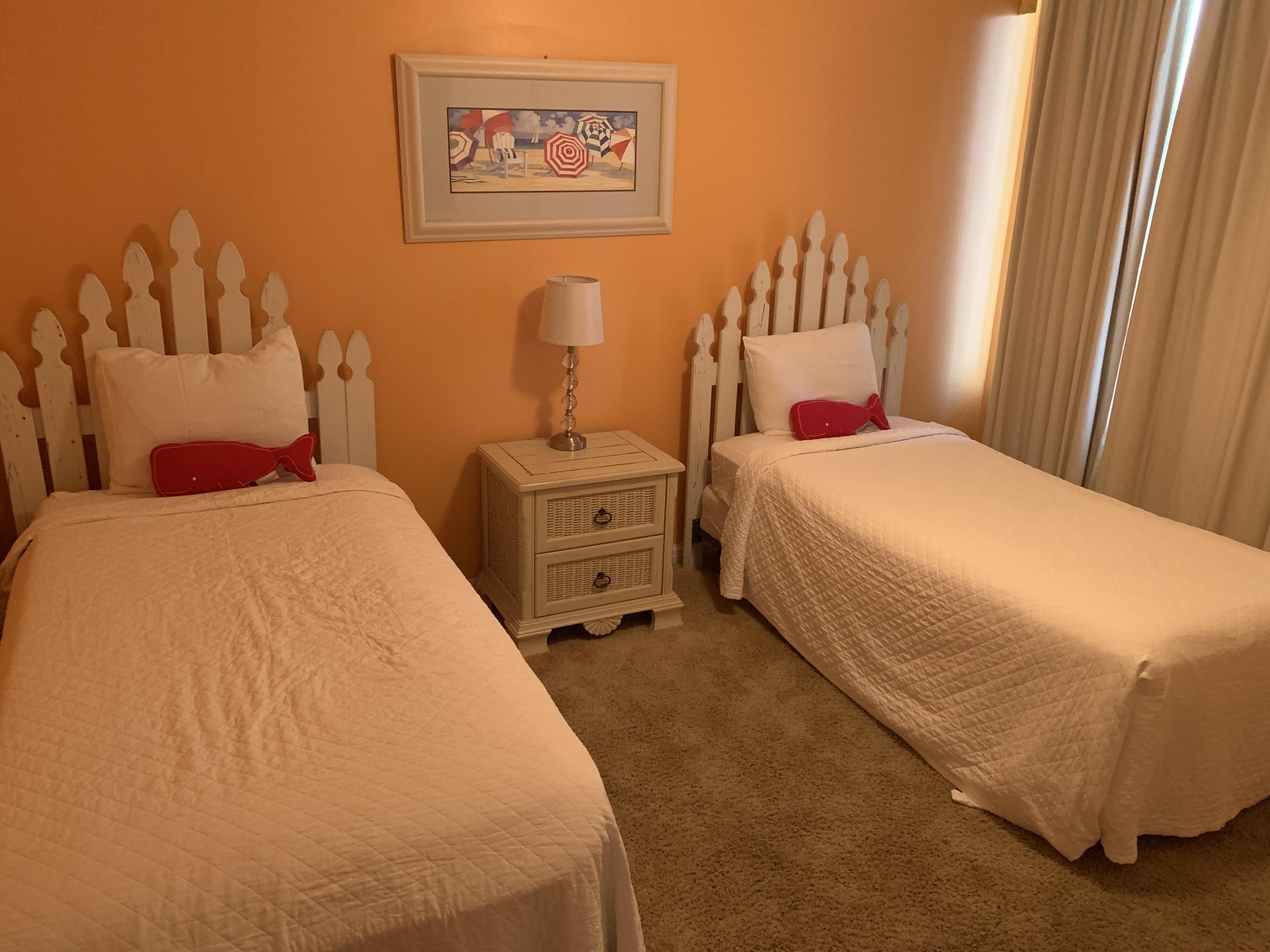 ST. MAARTEN AT SILVER SHELLS - Residential