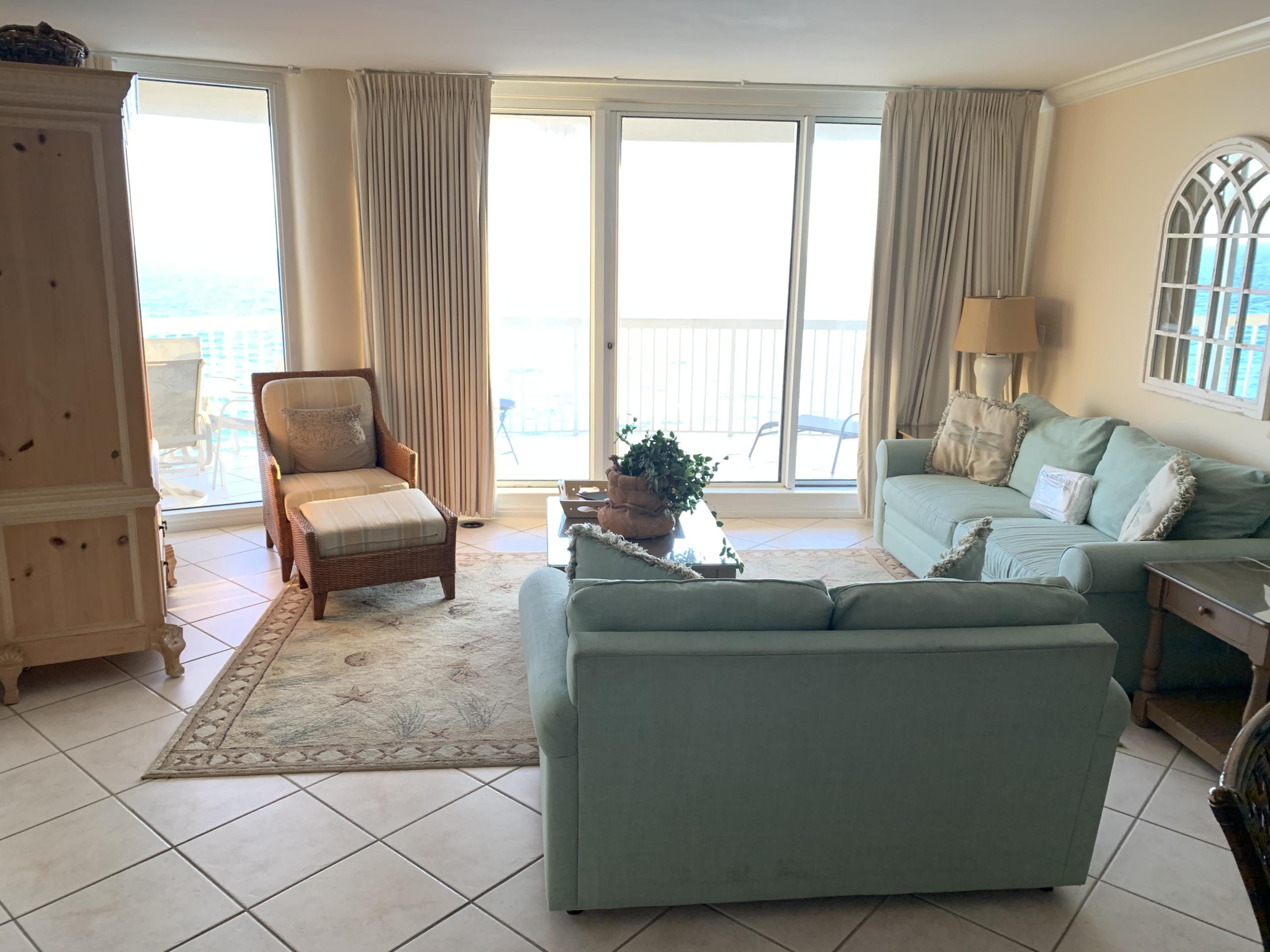 ST. MAARTEN AT SILVER SHELLS - Residential