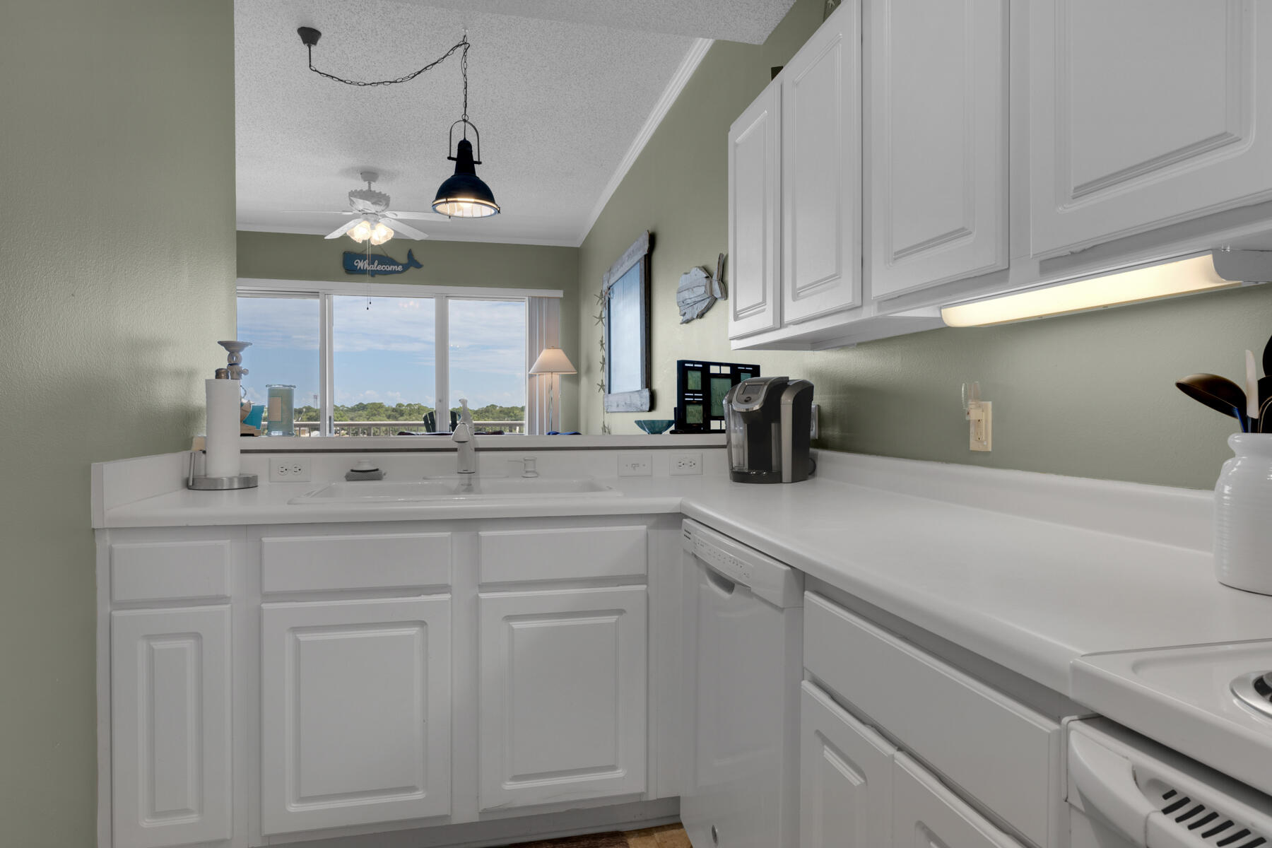 PALM COURT YACHT CLUB - Residential